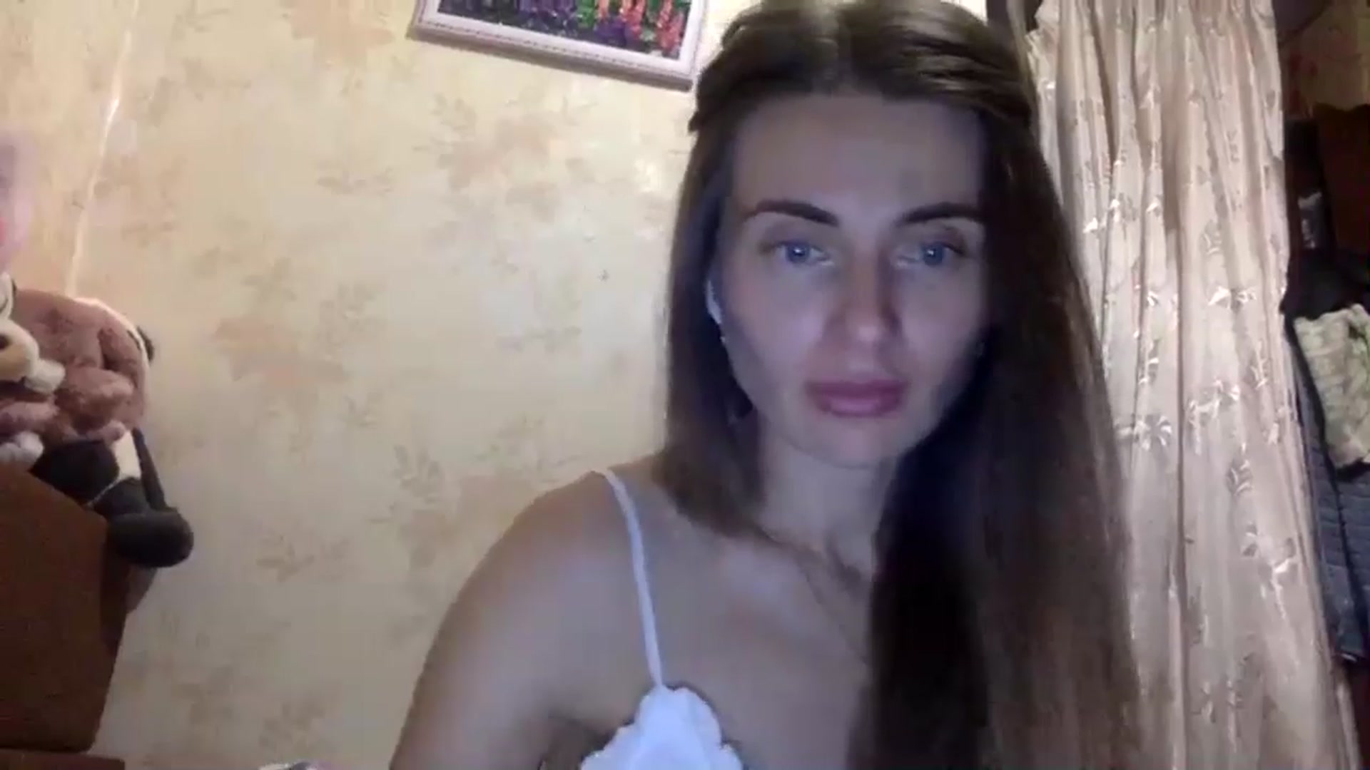 Gallery image thumbnail from EllieSiren's myfreecams stream on, 07/19/2024, 24:38 image 13 of 20