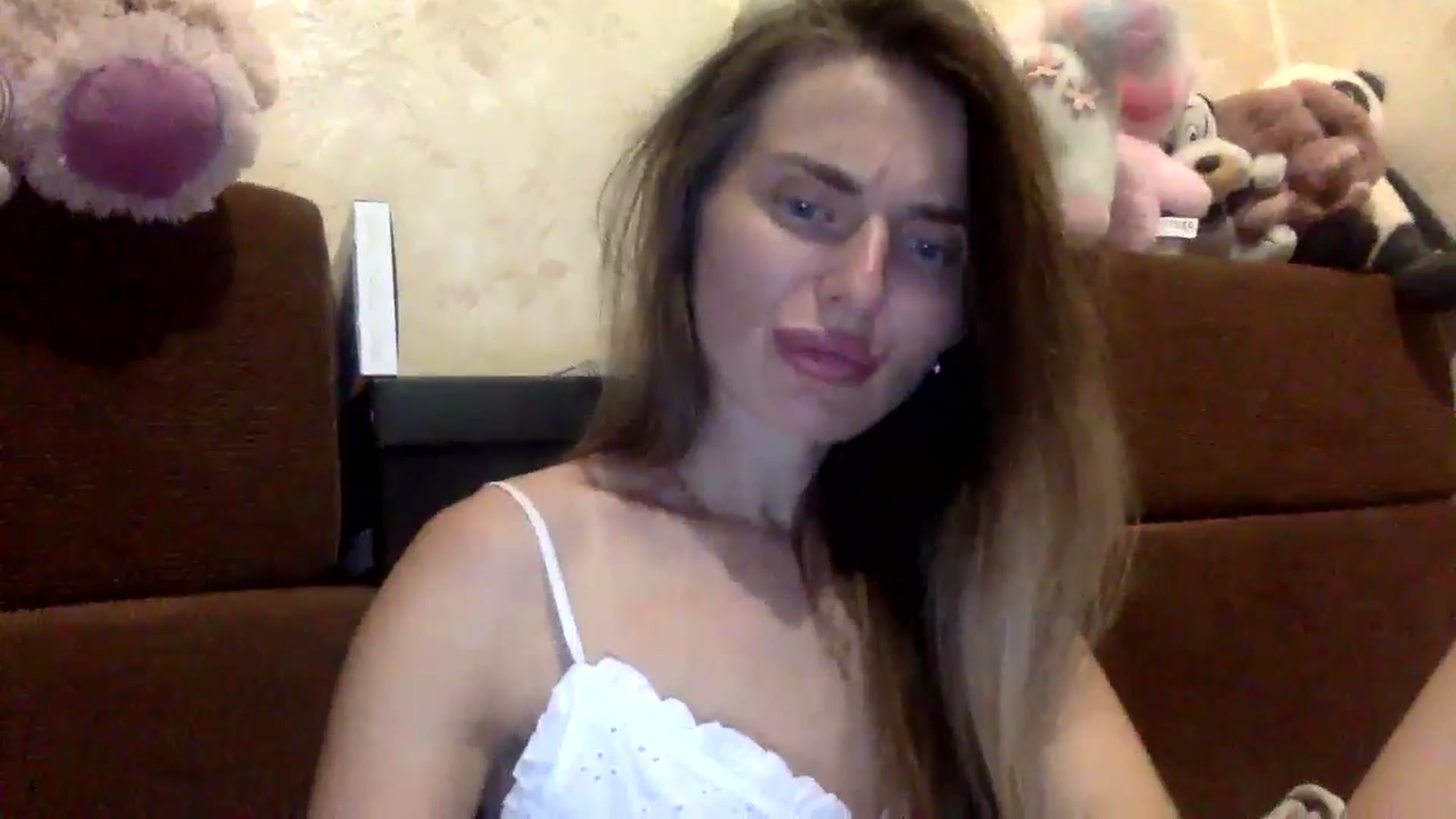 Gallery image thumbnail from EllieSiren's myfreecams stream on, 07/20/2024, 24:34 image 19 of 20