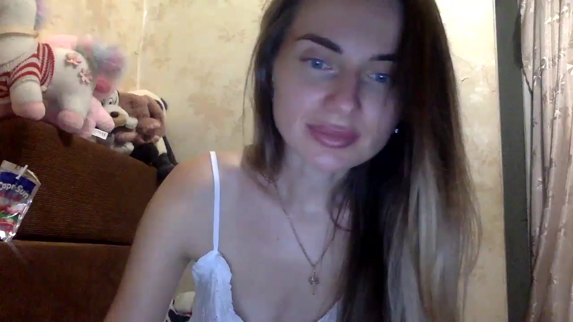 Gallery image thumbnail from EllieSiren's myfreecams stream on, 07/20/2024, 24:34 image 6 of 20