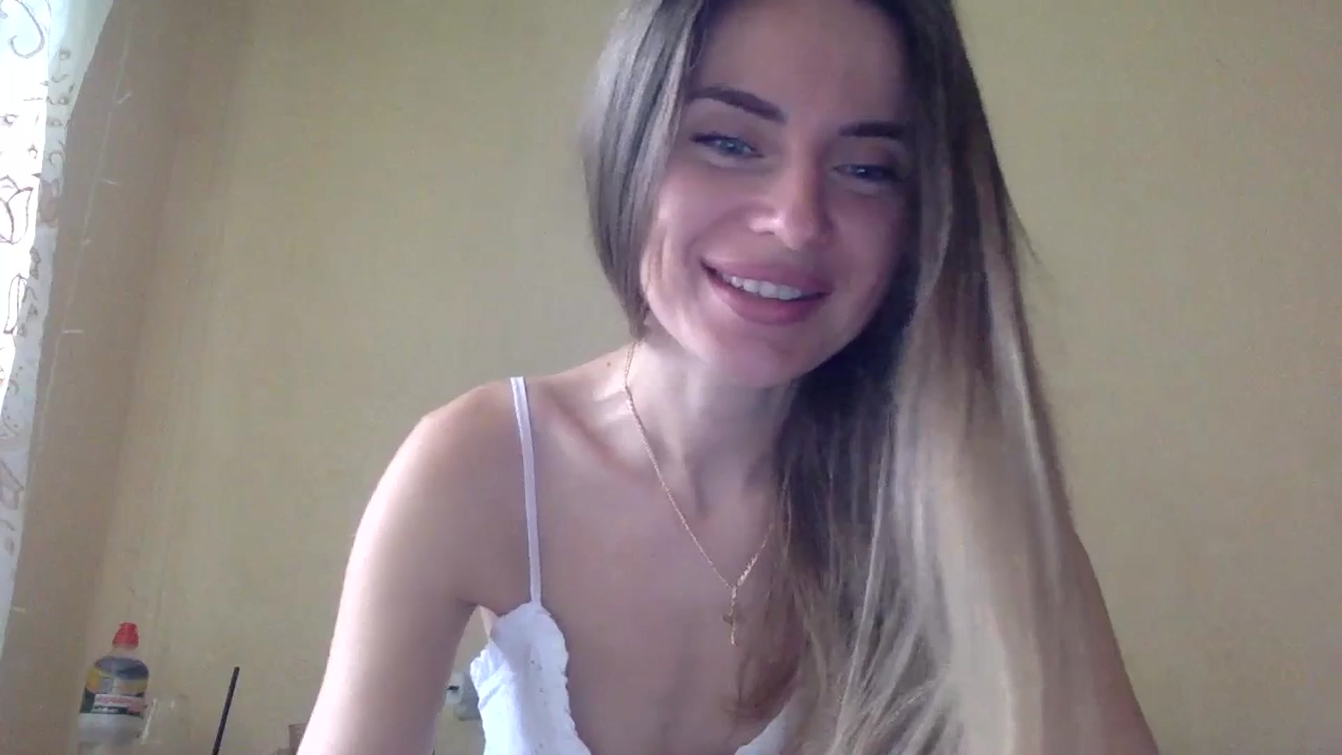 Gallery image thumbnail from EllieSiren's myfreecams stream on, 07/21/2024, 15:47 image 15 of 20