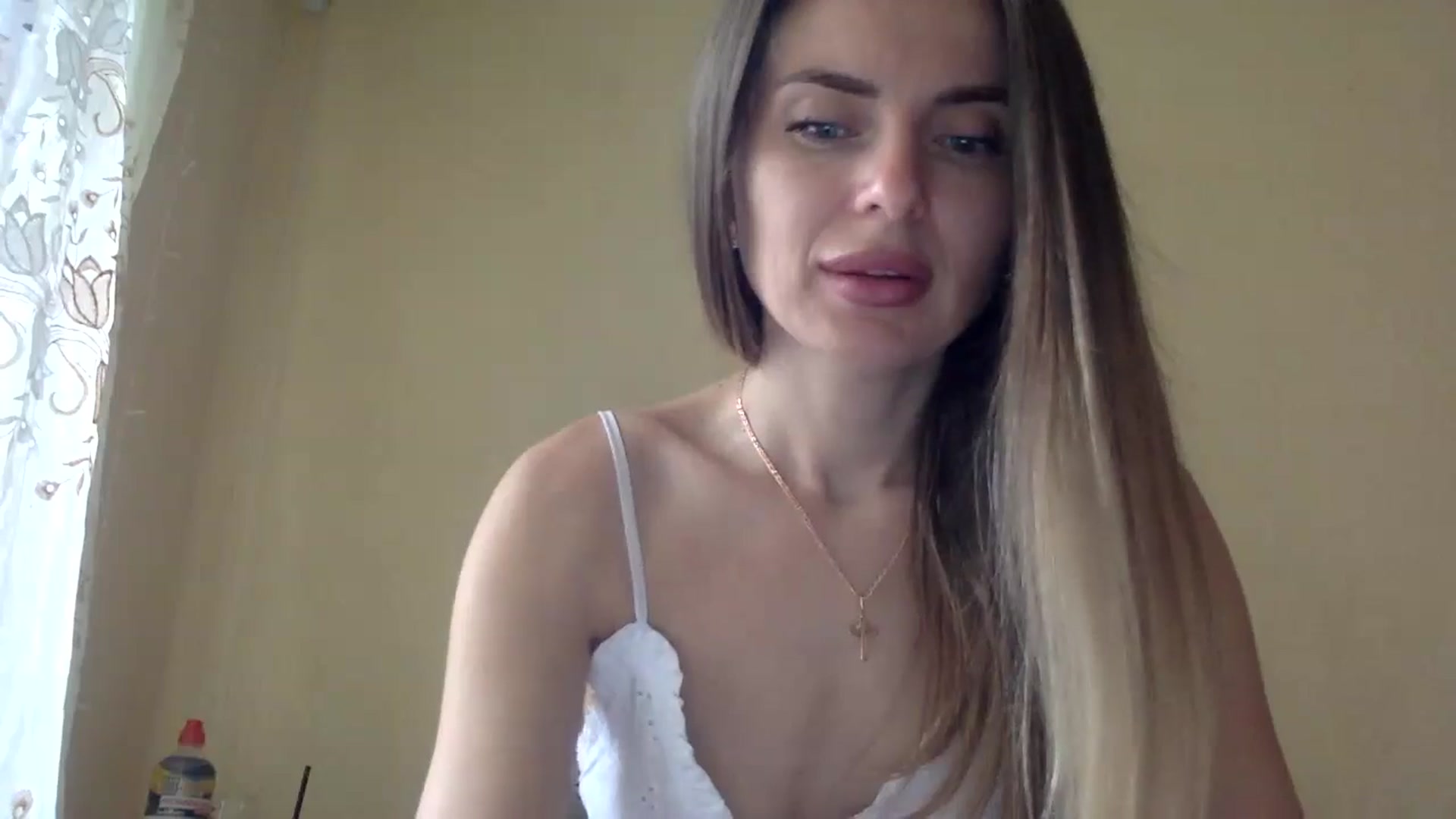 Gallery image thumbnail from EllieSiren's myfreecams stream on, 07/21/2024, 15:47 image 19 of 20
