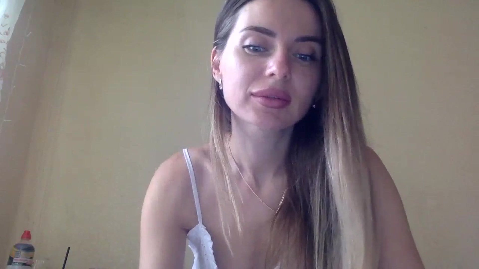 Gallery image thumbnail from EllieSiren's myfreecams stream on, 07/21/2024, 15:47 image 9 of 20