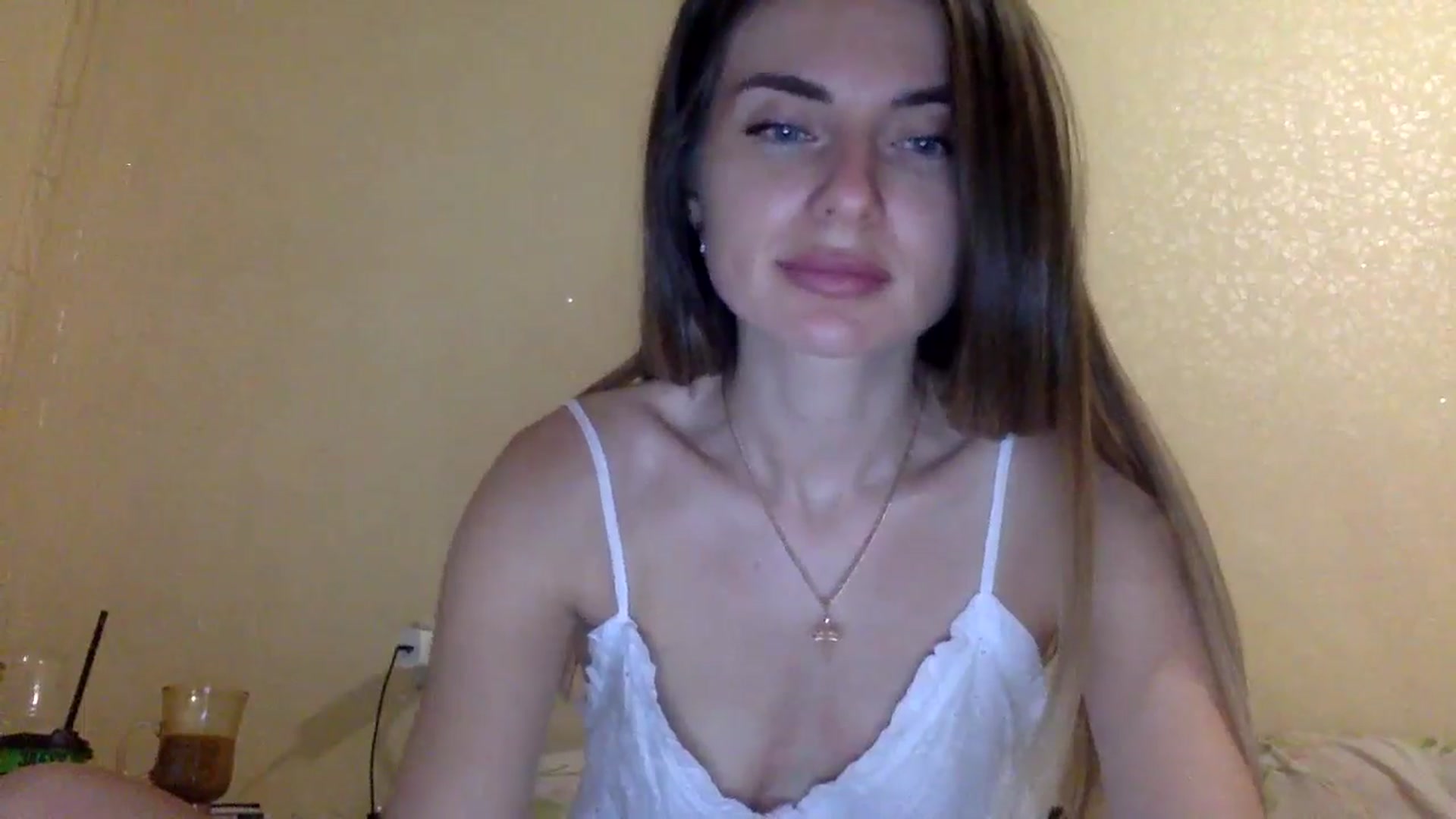 Gallery image thumbnail from EllieSiren's myfreecams stream on, 07/21/2024, 18:04 image 14 of 20