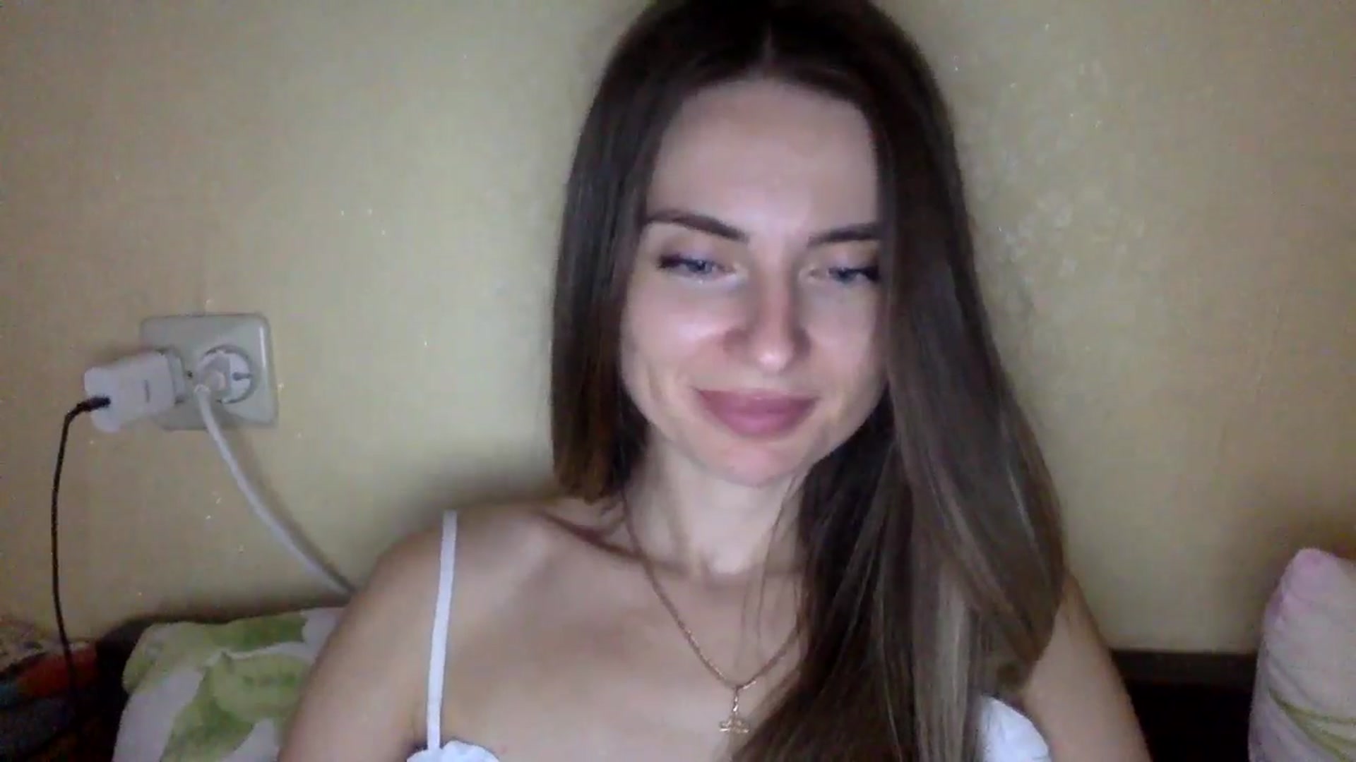 Gallery image thumbnail from EllieSiren's myfreecams stream on, 07/21/2024, 18:04 image 7 of 20