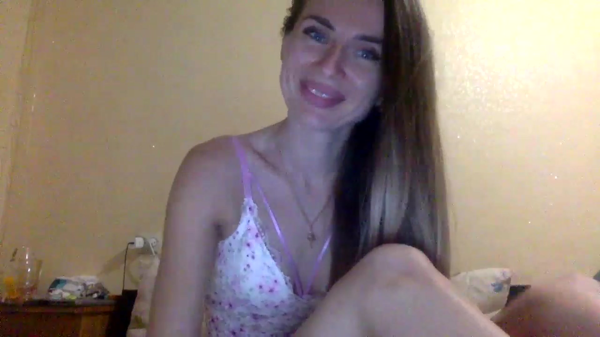Gallery image thumbnail from EllieSiren's myfreecams stream on, 07/23/2024, 18:38 image 5 of 20