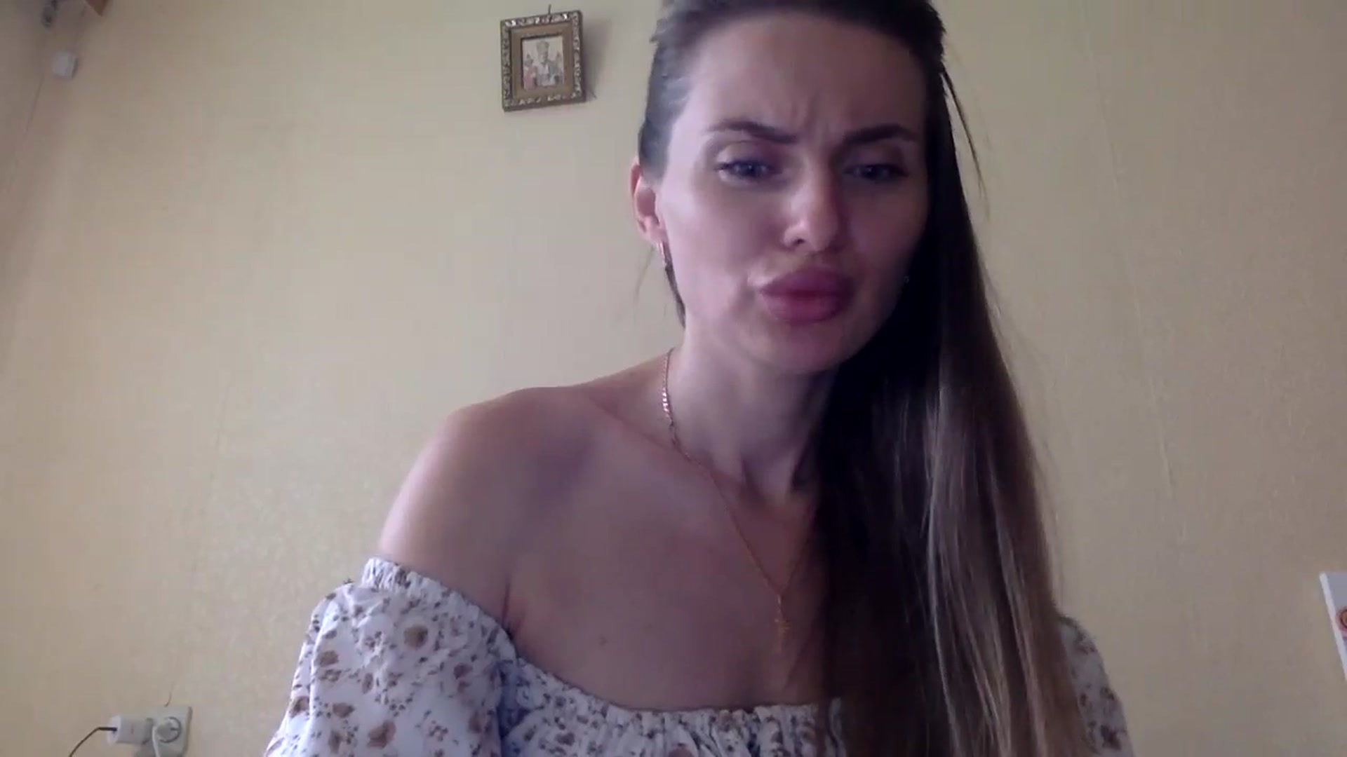 Gallery image thumbnail from EllieSiren's myfreecams stream on, 07/24/2024, 14:03 image 16 of 20