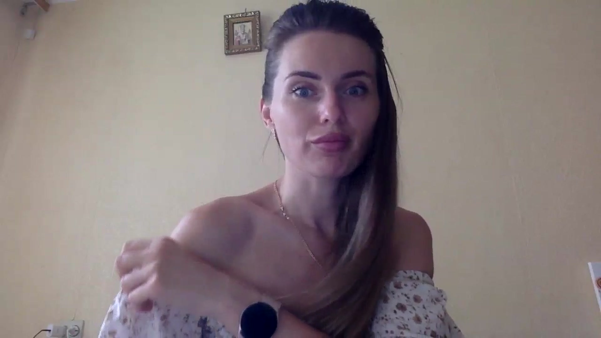 Gallery image thumbnail from EllieSiren's myfreecams stream on, 07/24/2024, 14:03 image 18 of 20