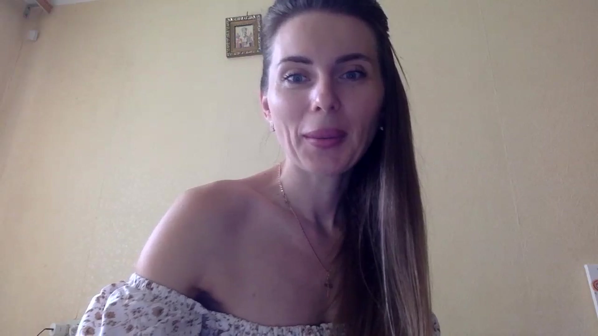 Gallery image thumbnail from EllieSiren's myfreecams stream on, 07/24/2024, 14:03 image 10 of 20