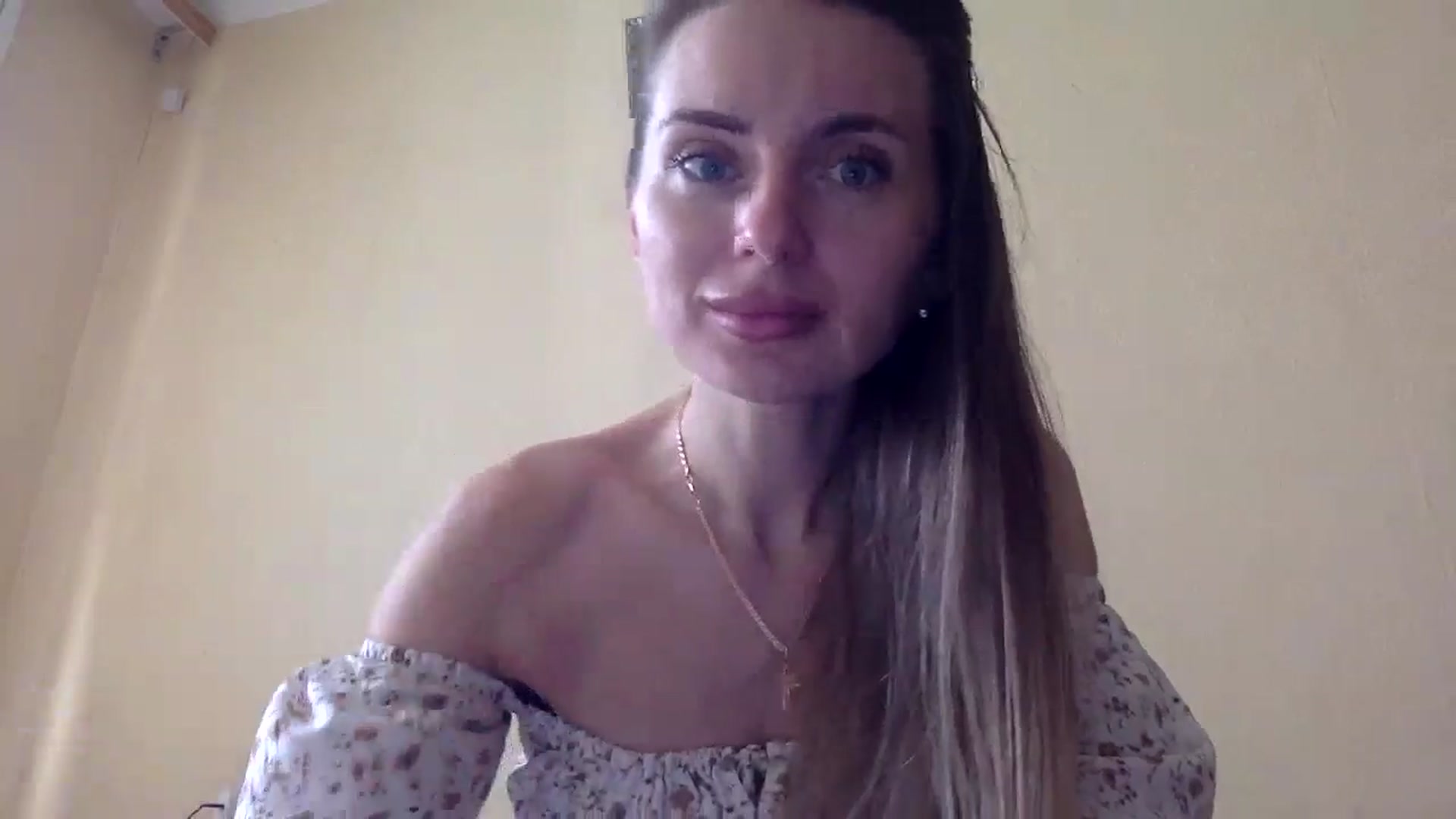 Gallery image thumbnail from EllieSiren's myfreecams stream on, 07/24/2024, 14:03 image 5 of 20