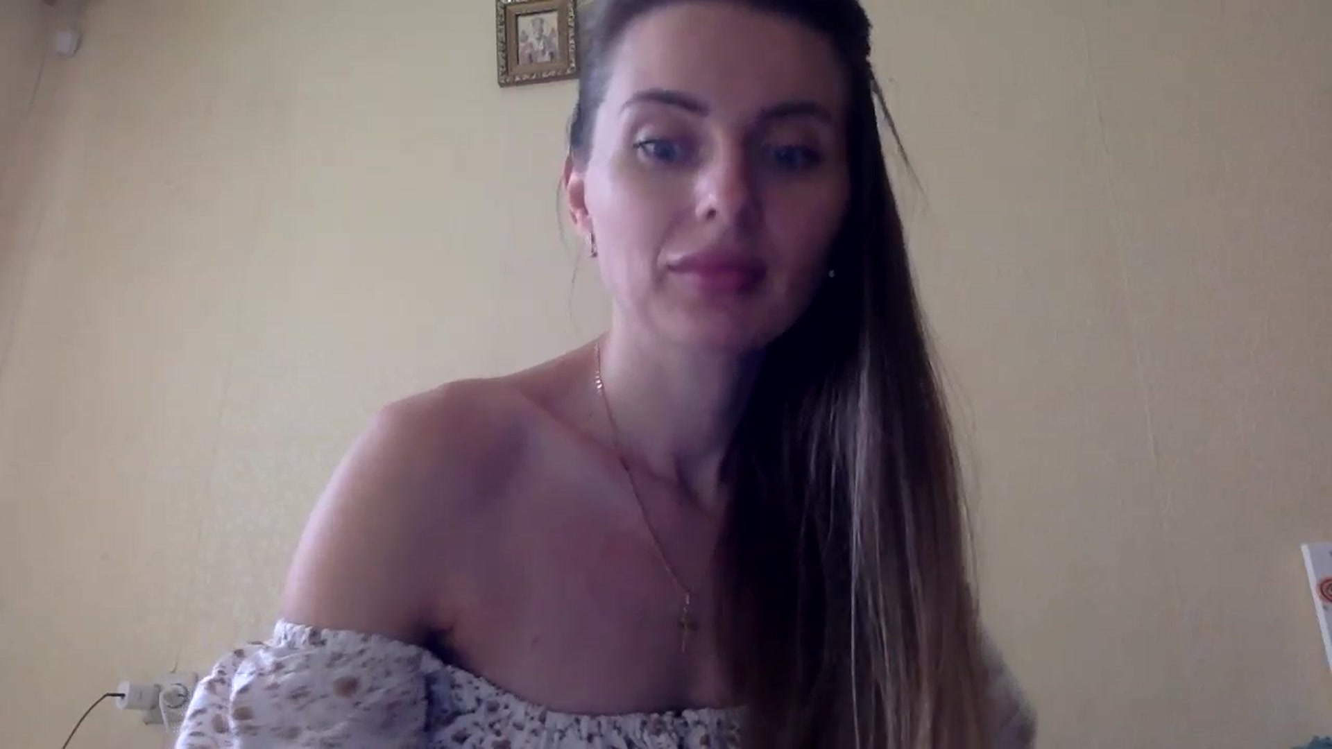 Gallery image thumbnail from EllieSiren's myfreecams stream on, 07/24/2024, 14:27 image 3 of 20
