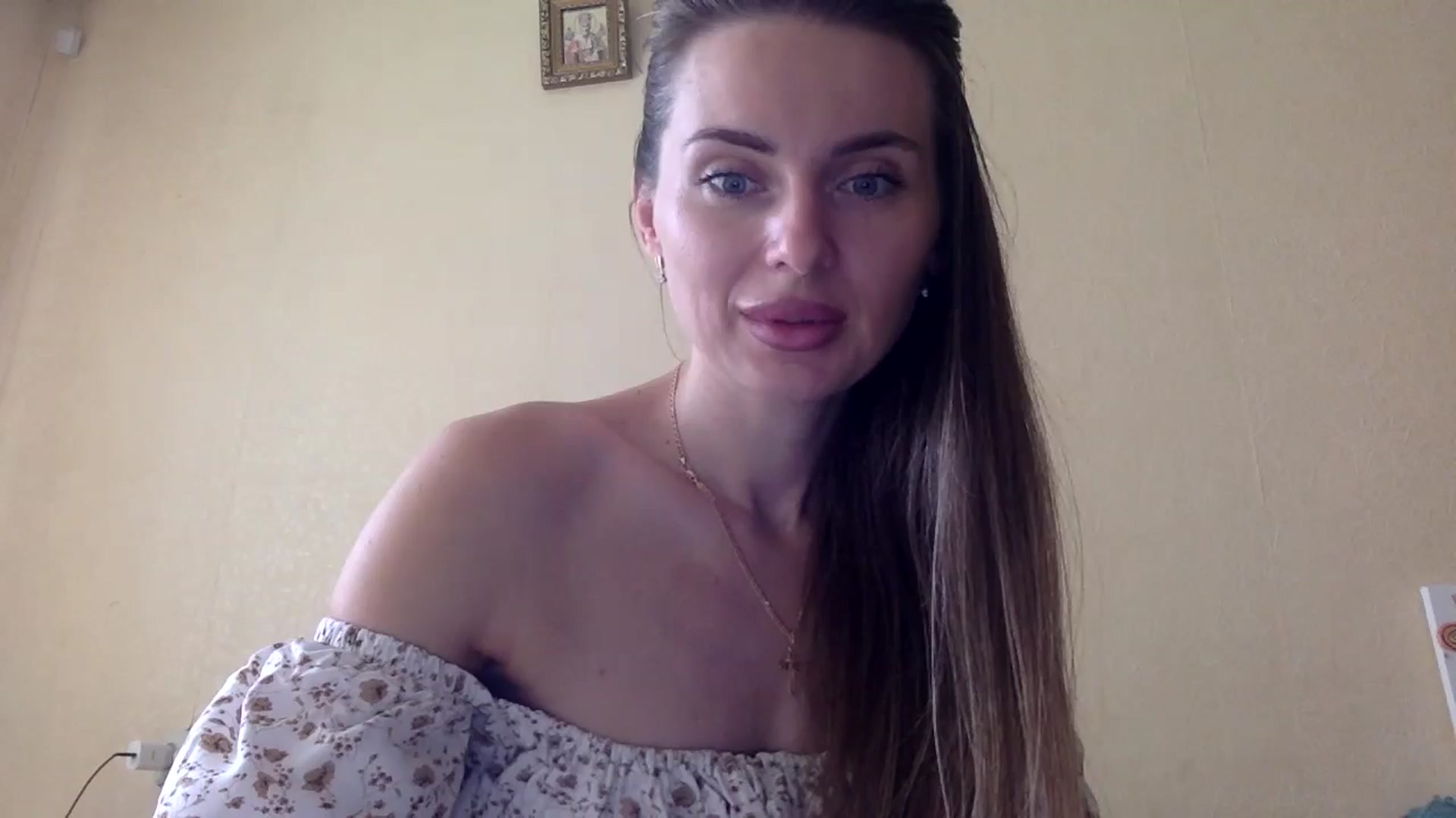 Gallery image thumbnail from EllieSiren's myfreecams stream on, 07/24/2024, 14:27 image 1 of 20
