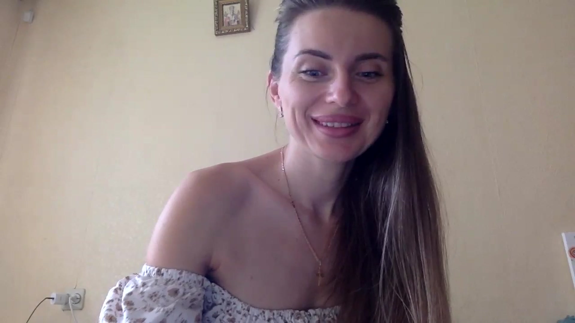 Gallery image thumbnail from EllieSiren's myfreecams stream on, 07/24/2024, 14:27 image 15 of 20