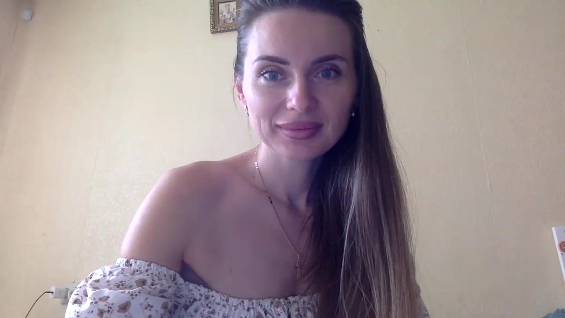 Gallery image thumbnail from EllieSiren's myfreecams stream on, 07/24/2024, 14:27 image 17 of 20