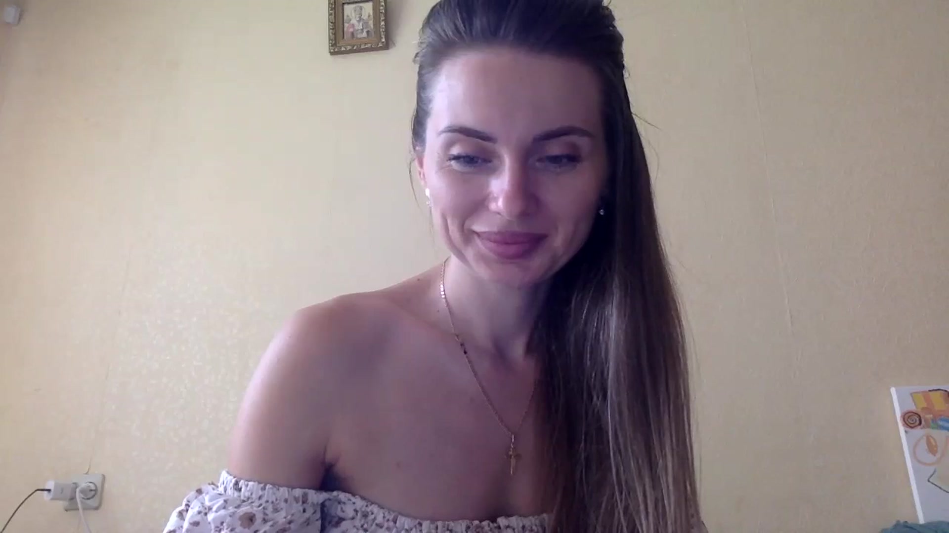 Gallery image thumbnail from EllieSiren's myfreecams stream on, 07/24/2024, 14:40 image 13 of 20
