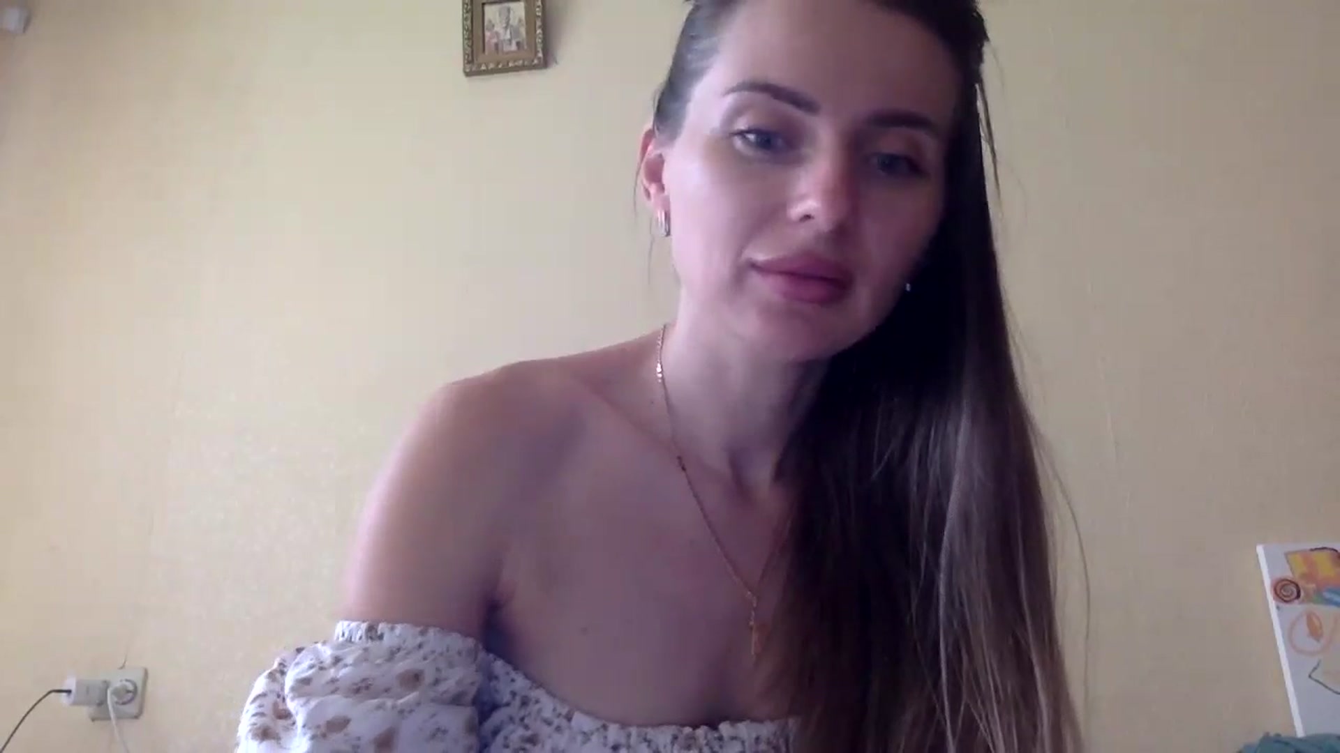 Gallery image thumbnail from EllieSiren's myfreecams stream on, 07/24/2024, 14:40 image 3 of 20