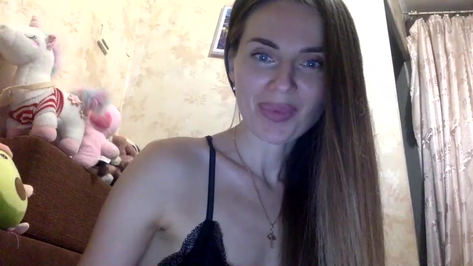 Gallery image thumbnail from EllieSiren's myfreecams stream on, 07/25/2024, 21:32 image 19 of 20