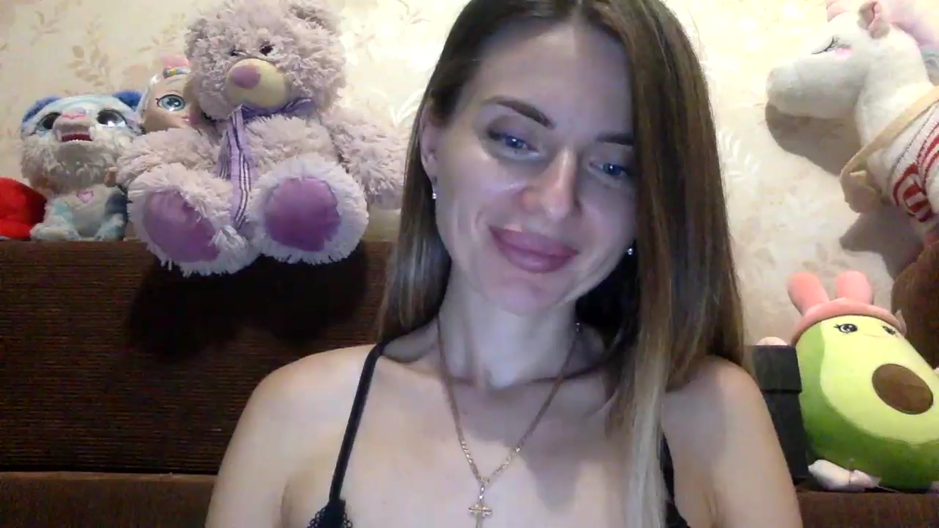 Gallery image thumbnail from EllieSiren's myfreecams stream on, 07/25/2024, 21:32 image 2 of 20