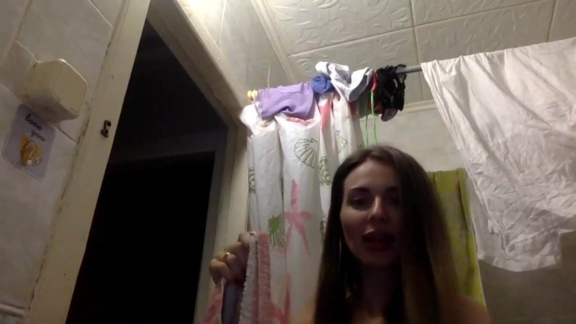 Gallery image thumbnail from EllieSiren's myfreecams stream on, 07/25/2024, 21:32 image 8 of 20