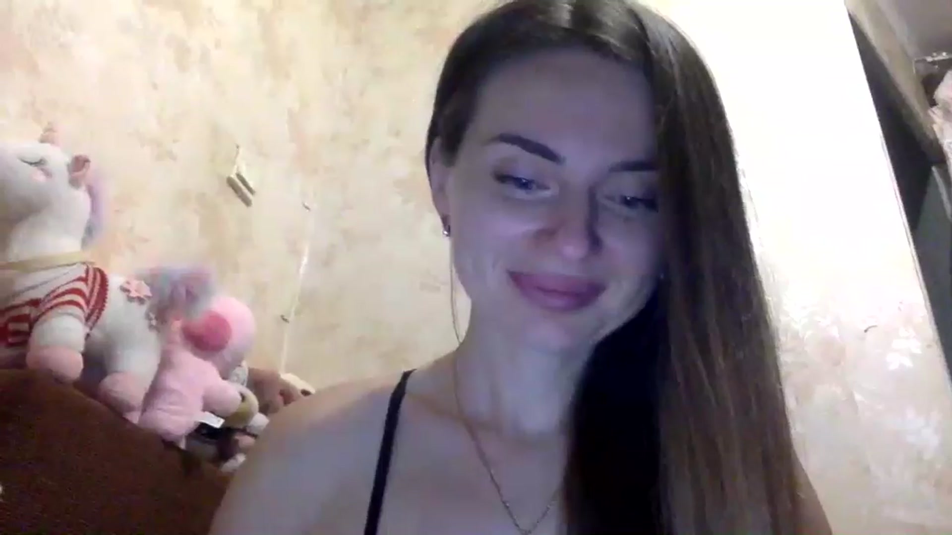 Gallery image thumbnail from EllieSiren's myfreecams stream on, 07/25/2024, 21:32 image 18 of 20