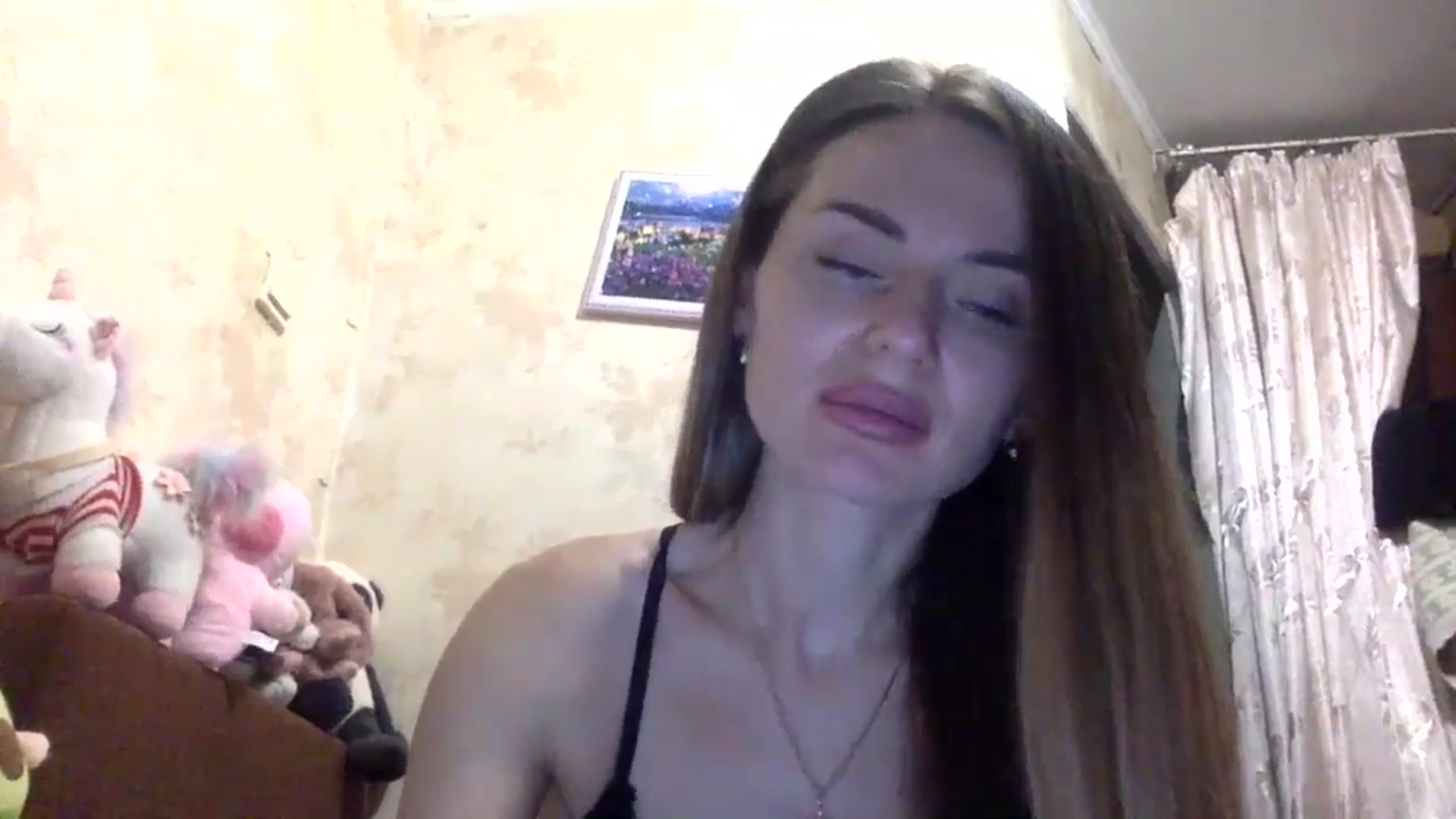 Gallery image thumbnail from EllieSiren's myfreecams stream on, 07/25/2024, 21:32 image 6 of 20