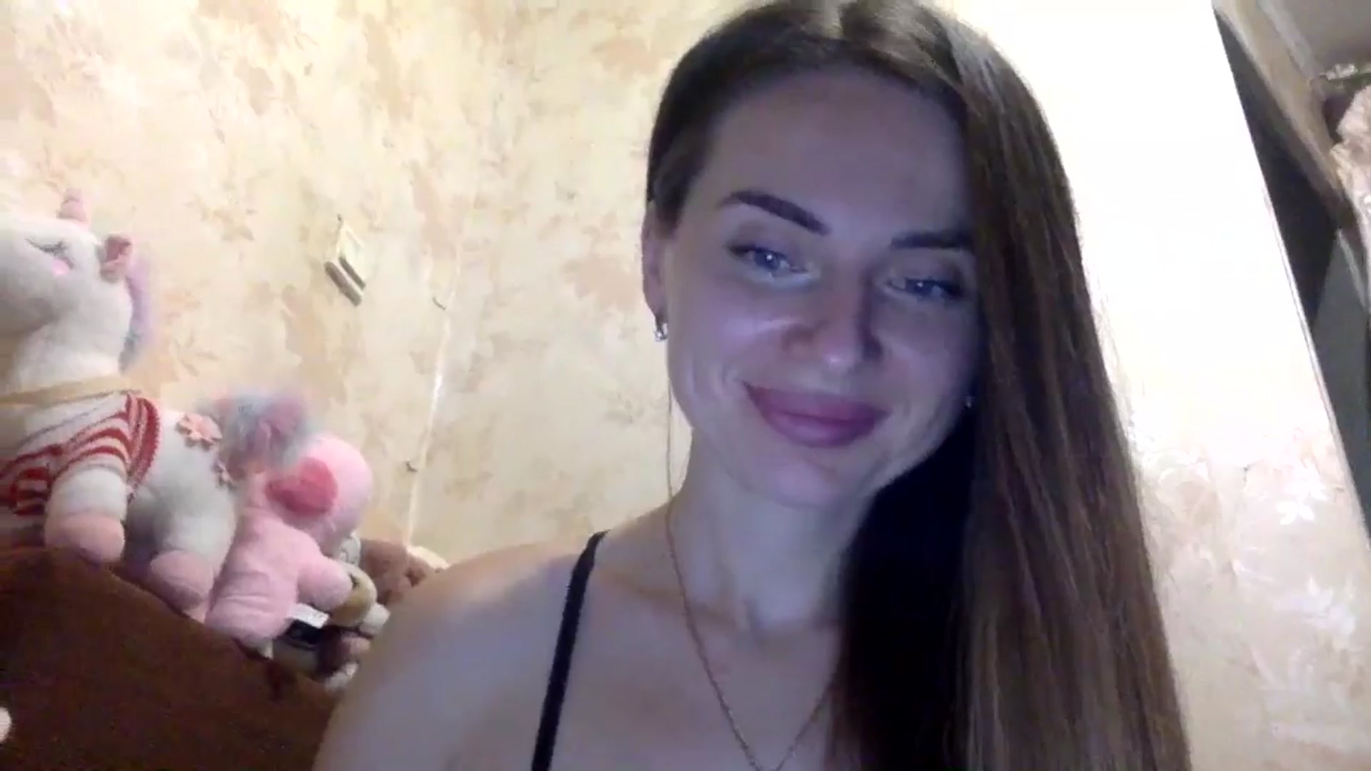 Gallery image thumbnail from EllieSiren's myfreecams stream on, 07/25/2024, 21:32 image 17 of 20