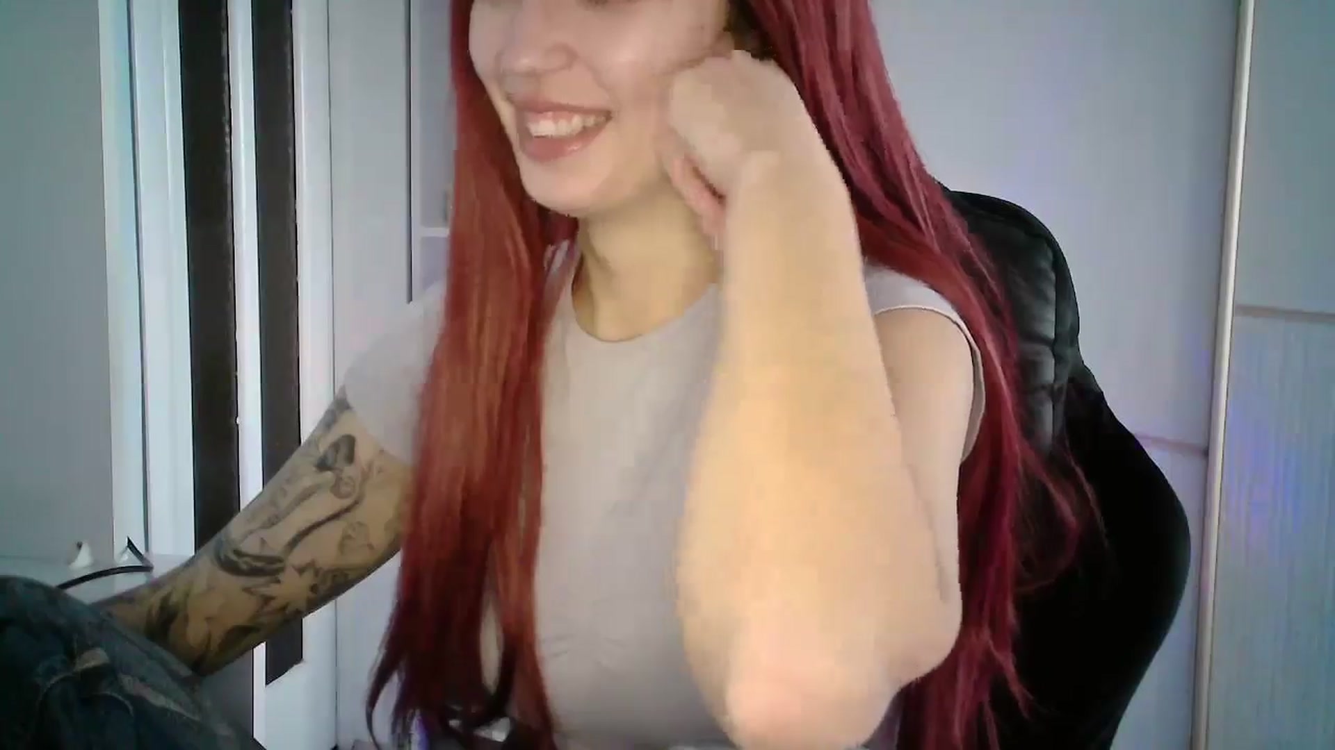 Gallery image thumbnail from EllieStyles's myfreecams stream on, 01/09/2026, 09:46 image 18 of 20
