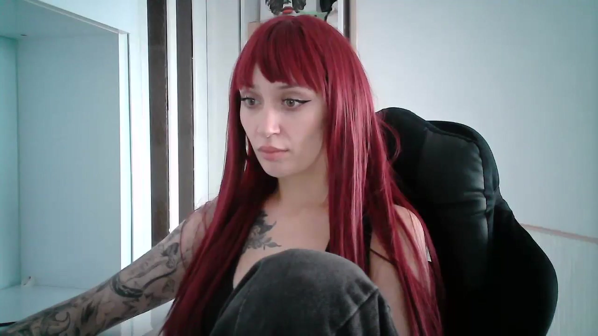Gallery image thumbnail from EllieStyles's myfreecams stream on, 01/10/2026, 12:17 image 6 of 20
