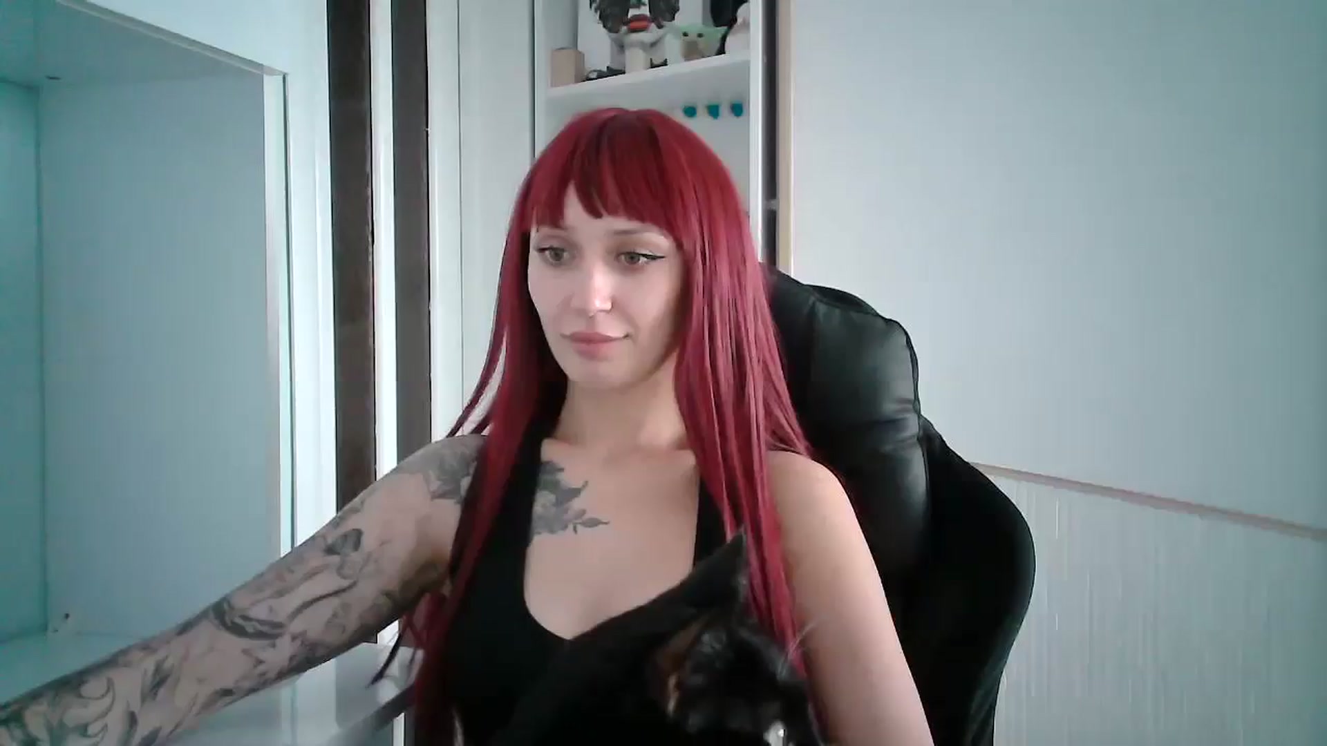 Gallery image thumbnail from EllieStyles's myfreecams stream on, 01/10/2026, 12:17 image 16 of 20