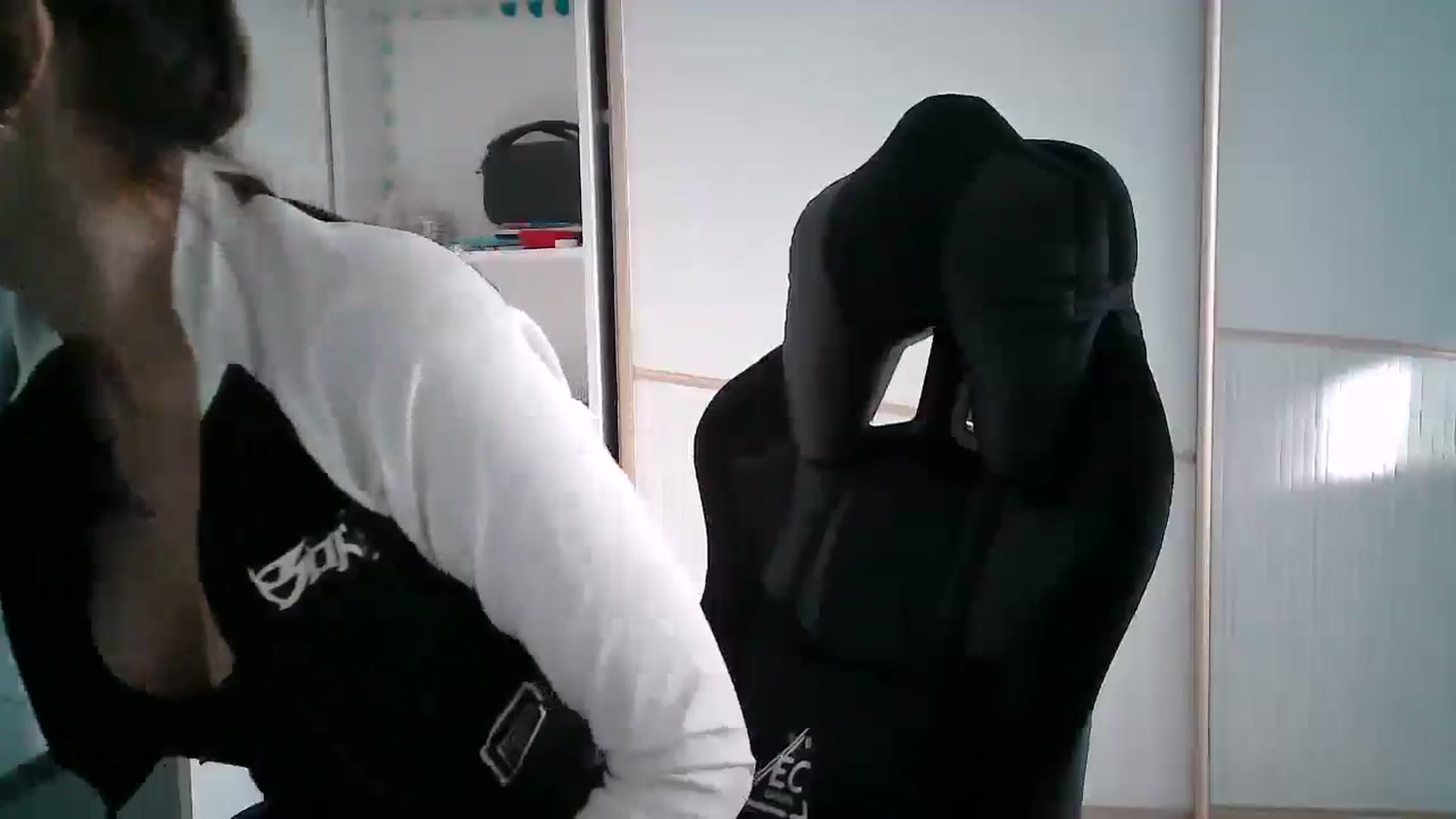 Gallery image thumbnail from EllieStyles's myfreecams stream on, 01/11/2026, 11:30 image 7 of 20