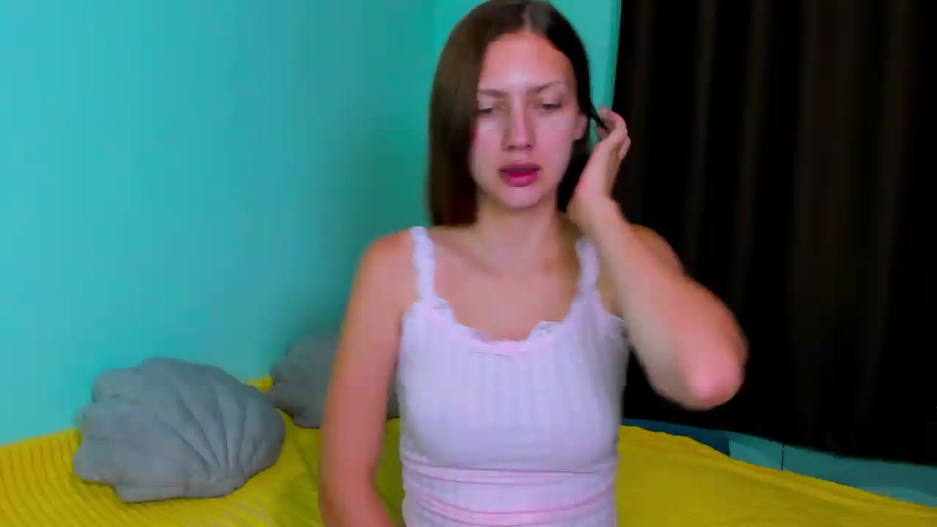 Gallery image thumbnail from Ellie_Ellie's myfreecams stream on, 08/26/2026, 21:56 image 2 of 20