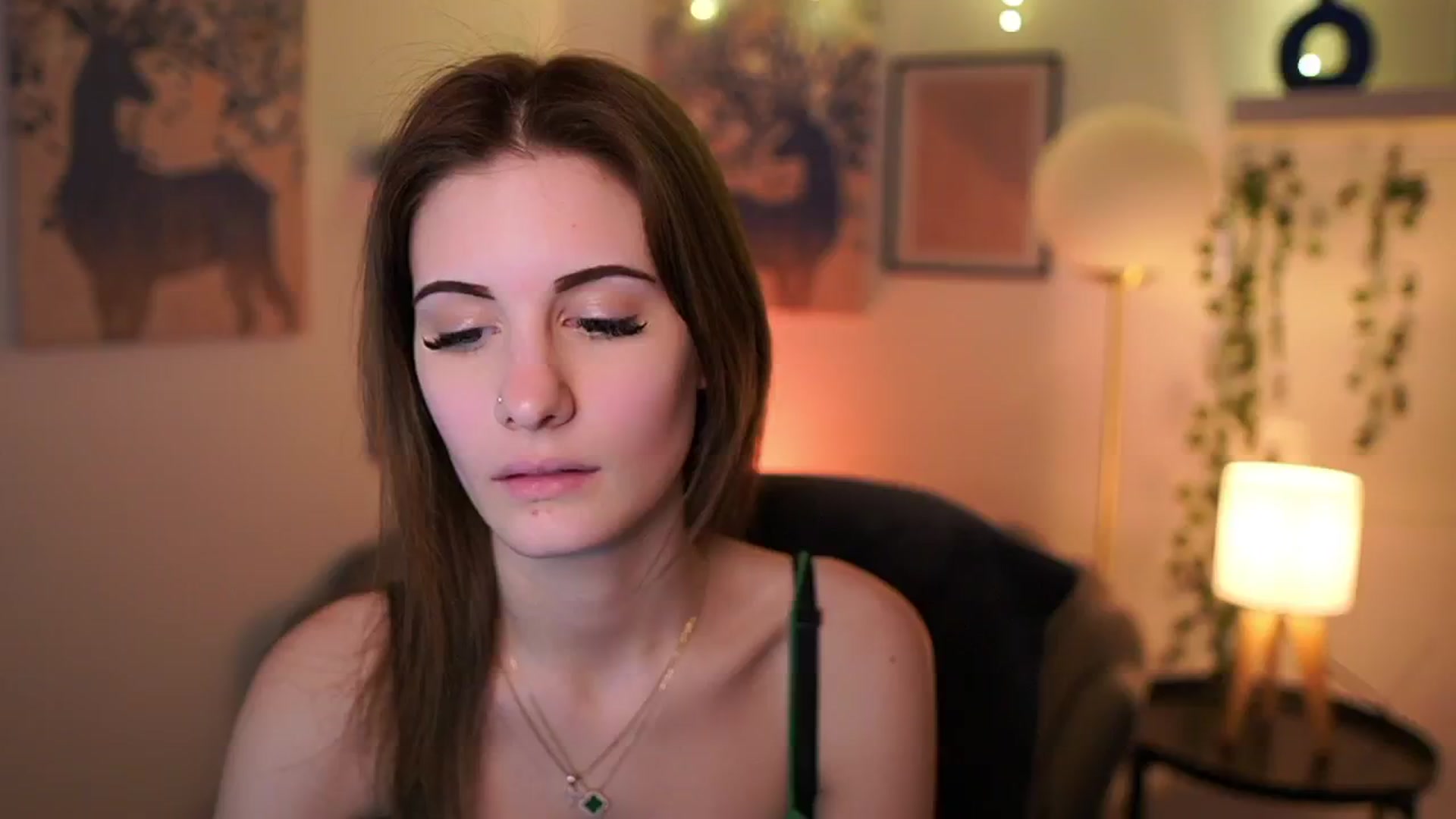 Gallery image thumbnail from Ellie_Shae's myfreecams stream on, 01/31/2025, 16:54 image 1 of 20