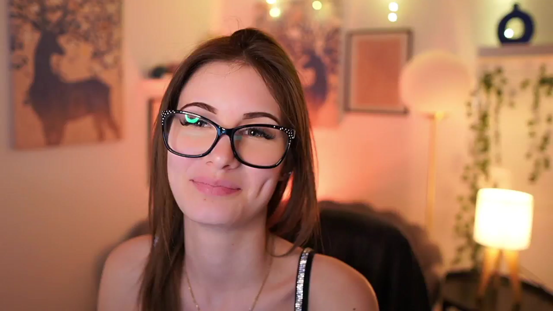 Gallery image thumbnail from Ellie_Shae's myfreecams stream on, 02/02/2025, 14:55 image 17 of 20