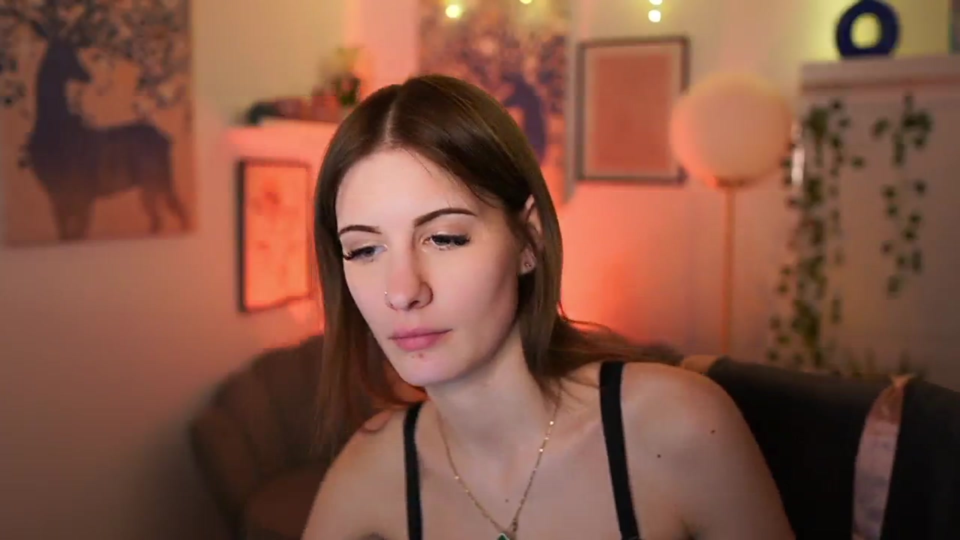 Gallery image thumbnail from Ellie_Shae's myfreecams stream on, 02/04/2025, 17:24 image 5 of 20