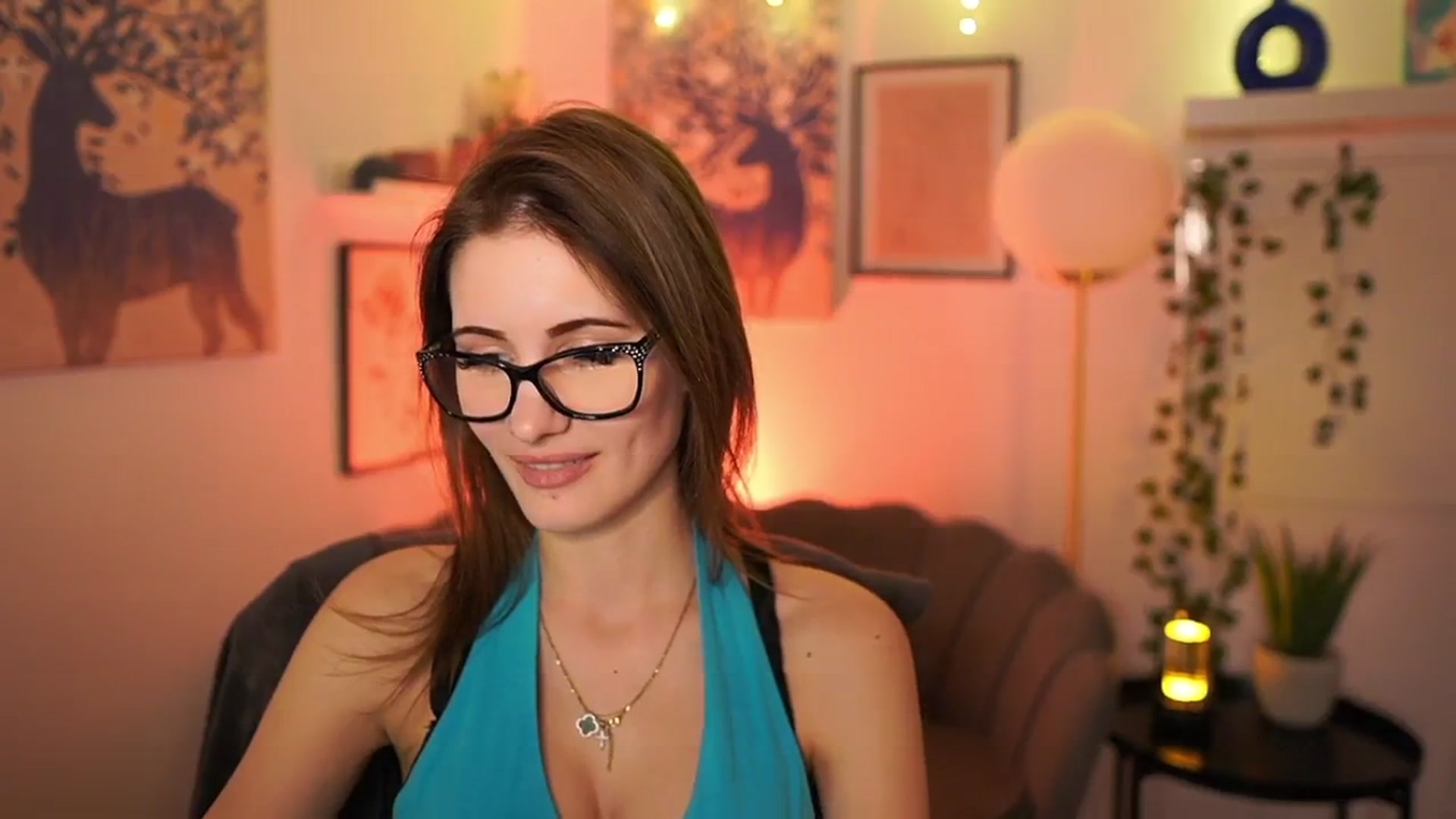 Gallery image thumbnail from Ellie_Shae's myfreecams stream on, 02/06/2025, 15:51 image 3 of 20