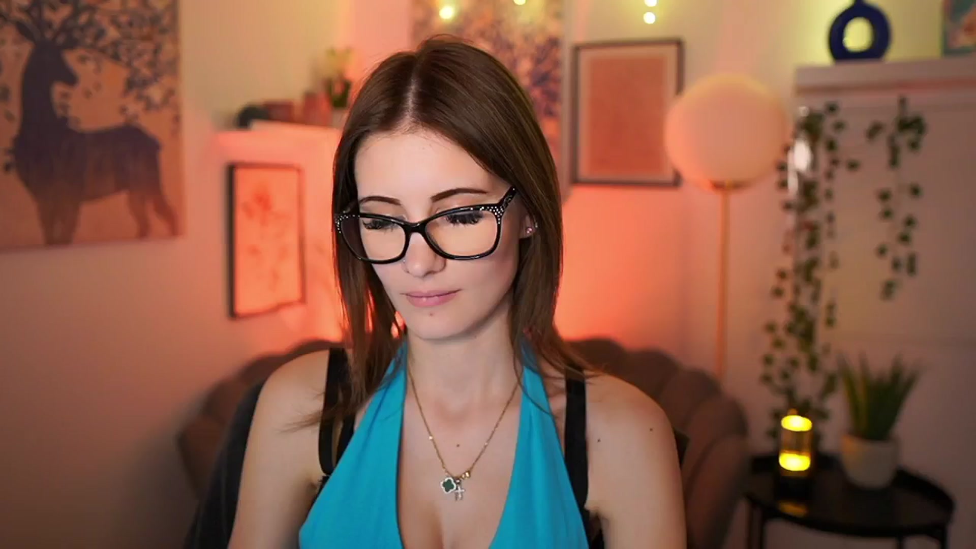 Gallery image thumbnail from Ellie_Shae's myfreecams stream on, 02/06/2025, 18:37 image 4 of 20