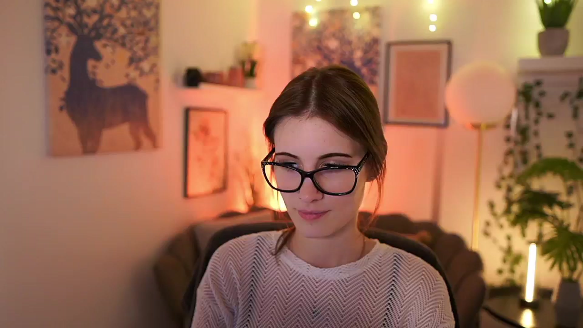 Gallery image thumbnail from Ellie_Shae's myfreecams stream on, 02/20/2025, 15:01 image 12 of 20