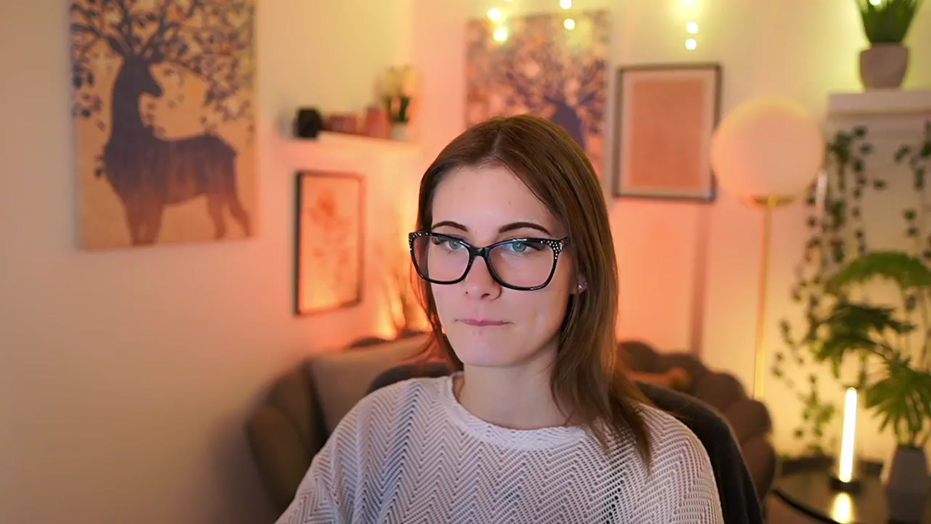 Gallery image thumbnail from Ellie_Shae's myfreecams stream on, 02/20/2025, 16:10 image 19 of 20