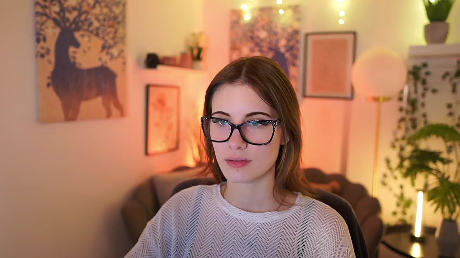 Gallery image thumbnail from Ellie_Shae's myfreecams stream on, 02/20/2025, 16:10 image 18 of 20