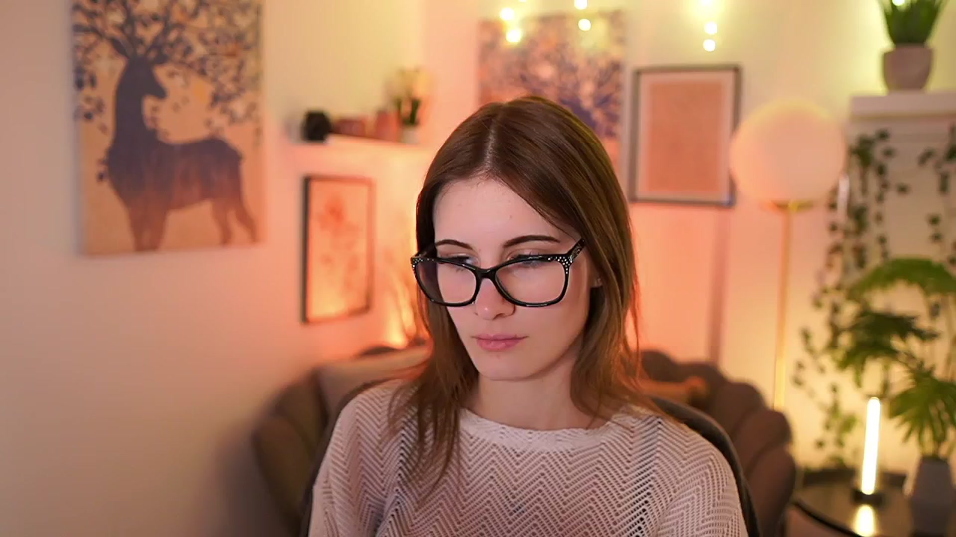 Gallery image thumbnail from Ellie_Shae's myfreecams stream on, 02/20/2025, 16:45 image 16 of 20
