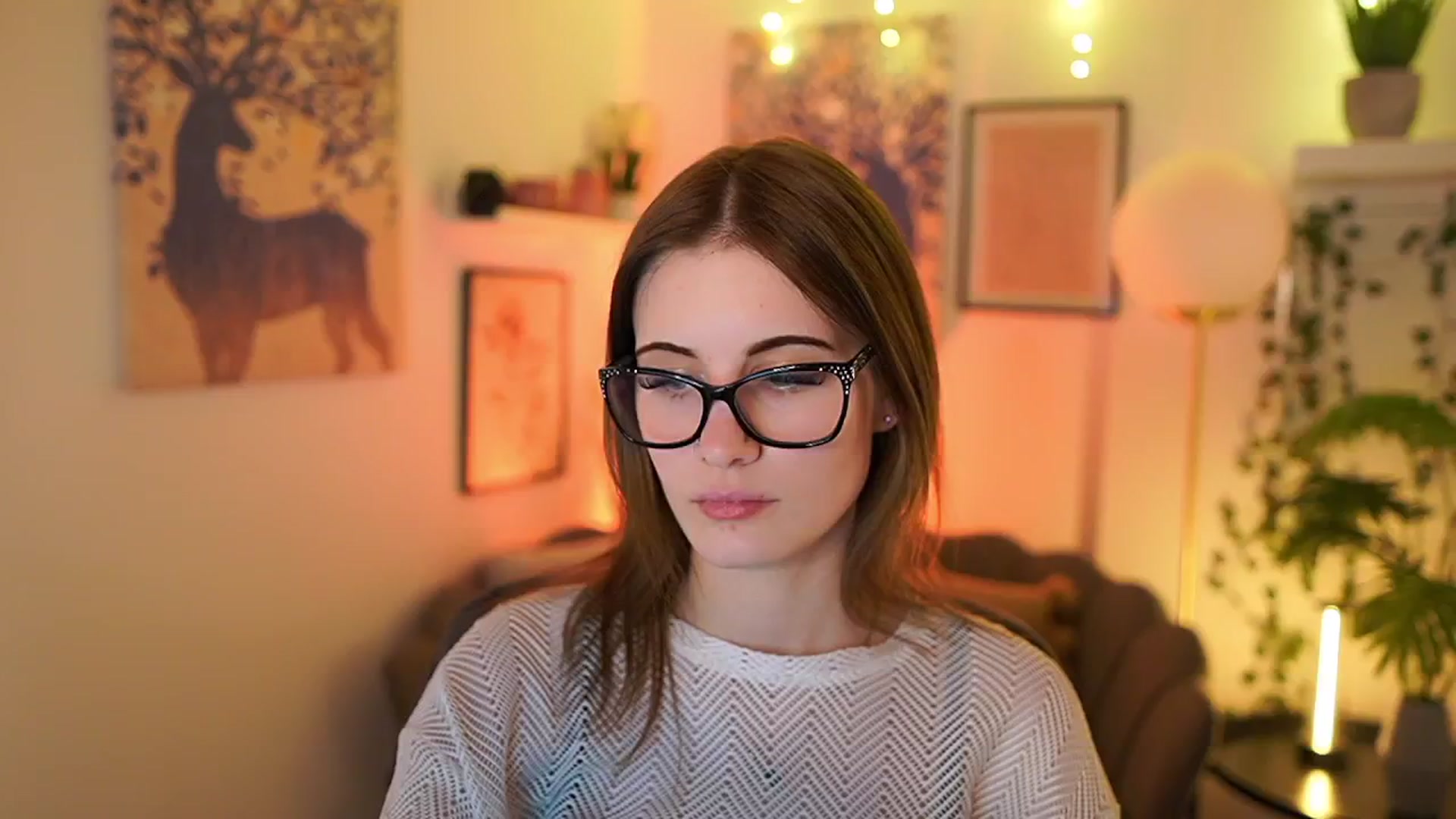 Gallery image thumbnail from Ellie_Shae's myfreecams stream on, 02/20/2025, 16:45 image 13 of 20