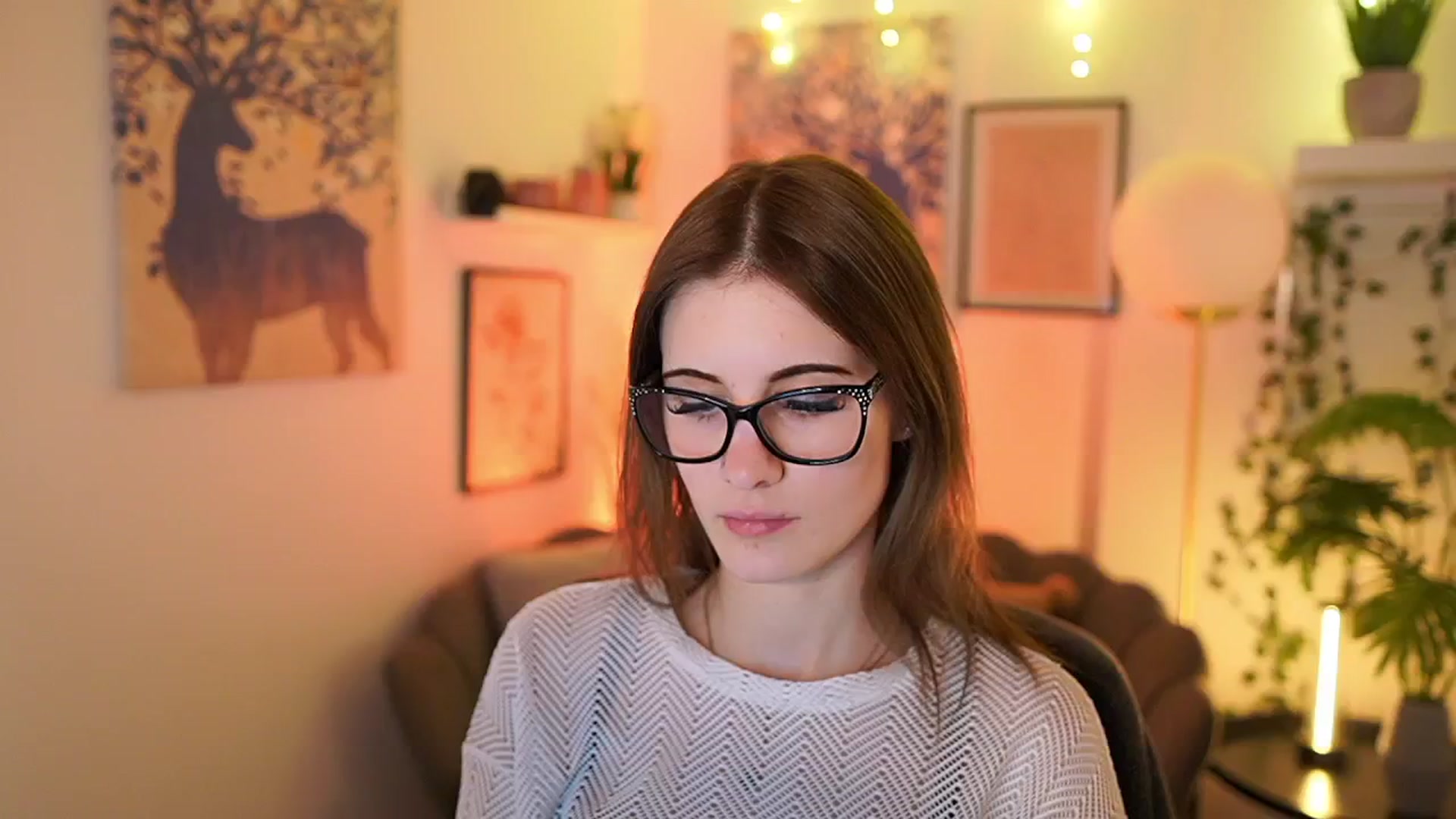 Gallery image thumbnail from Ellie_Shae's myfreecams stream on, 02/20/2025, 17:07 image 1 of 20