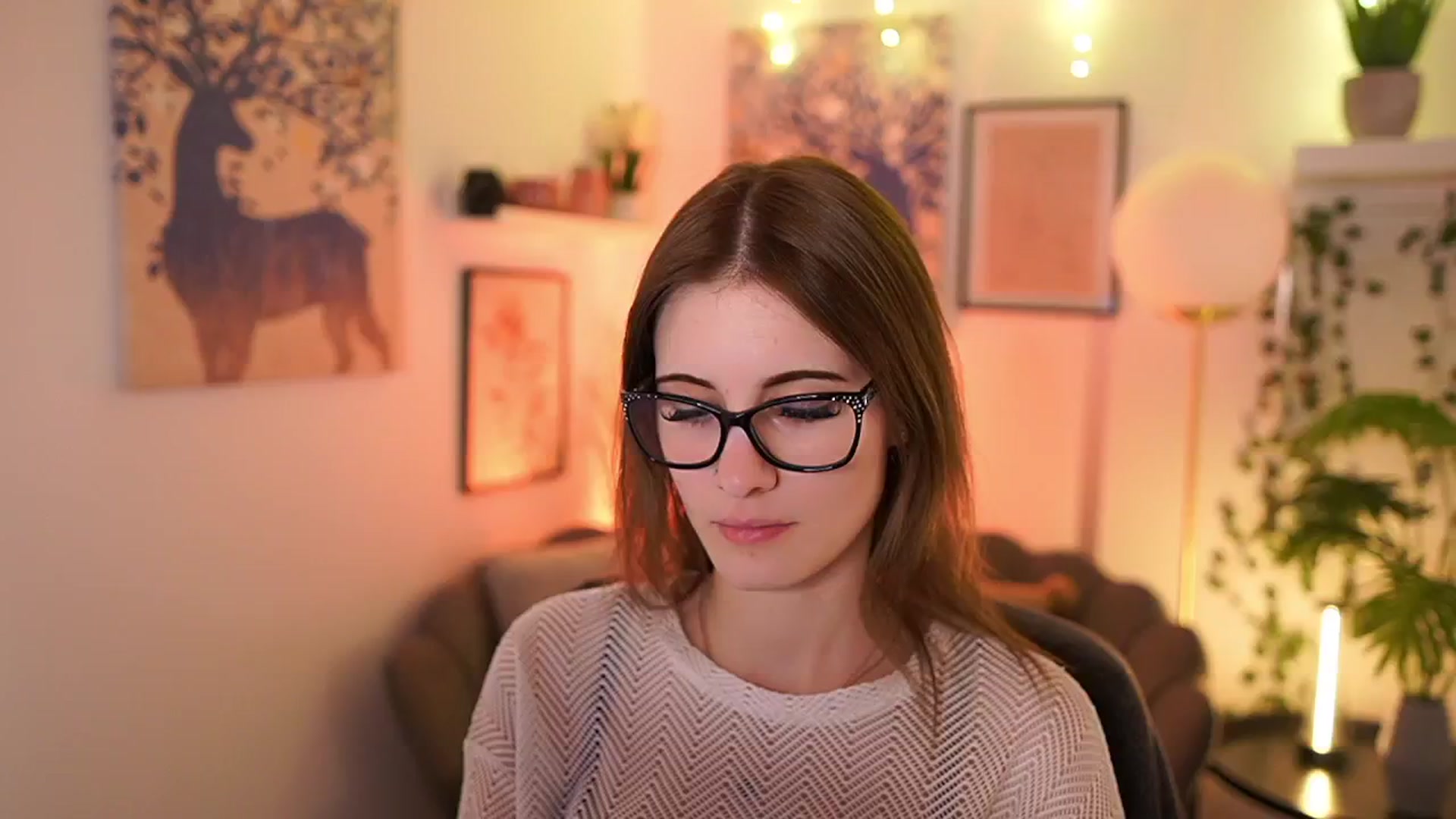 Gallery image thumbnail from Ellie_Shae's myfreecams stream on, 02/20/2025, 17:07 image 12 of 20