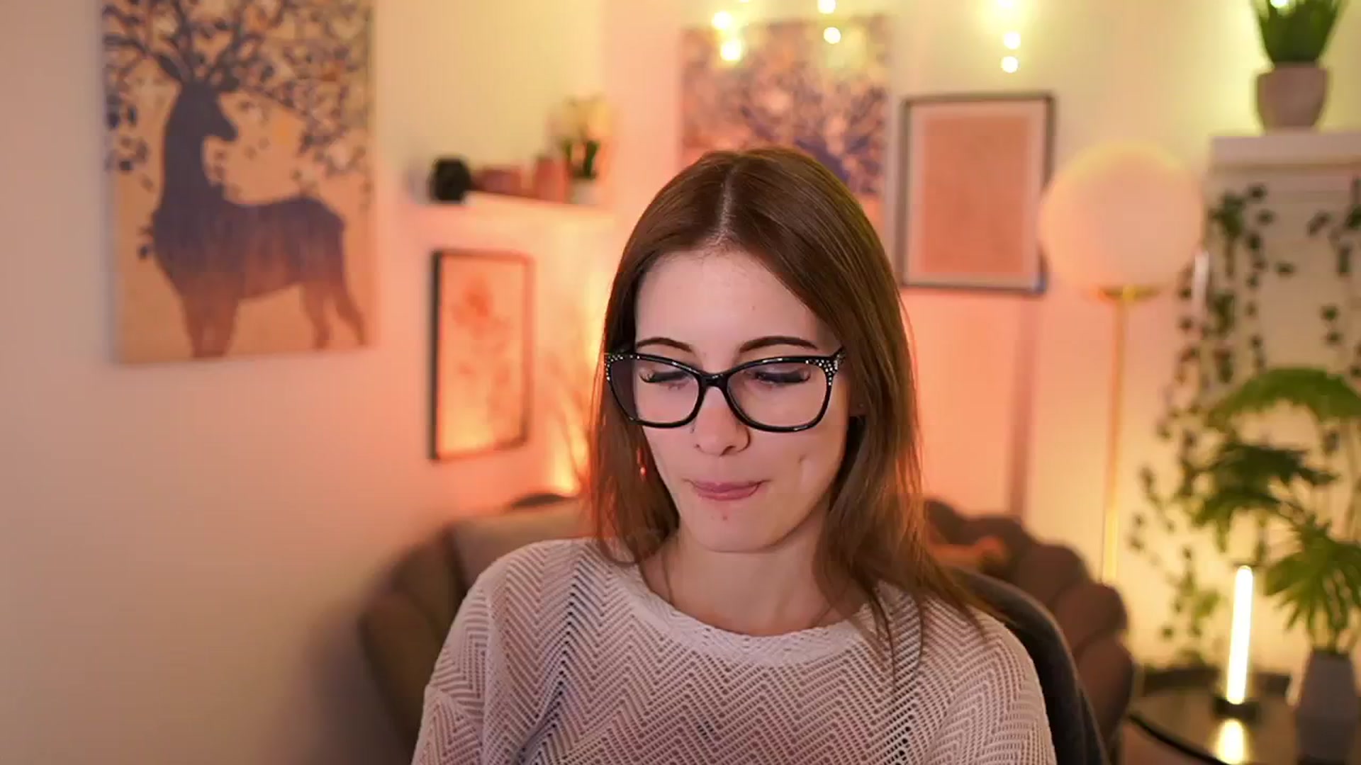 Gallery image thumbnail from Ellie_Shae's myfreecams stream on, 02/20/2025, 17:07 image 5 of 20
