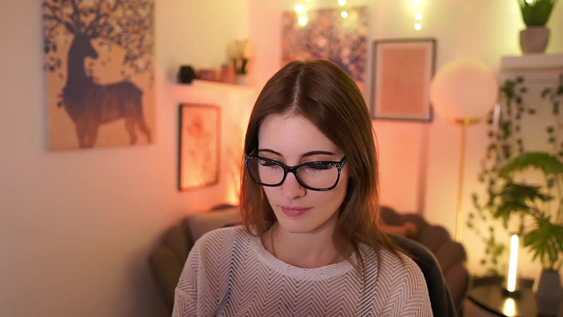 Gallery image thumbnail from Ellie_Shae's myfreecams stream on, 02/20/2025, 17:07 image 7 of 20