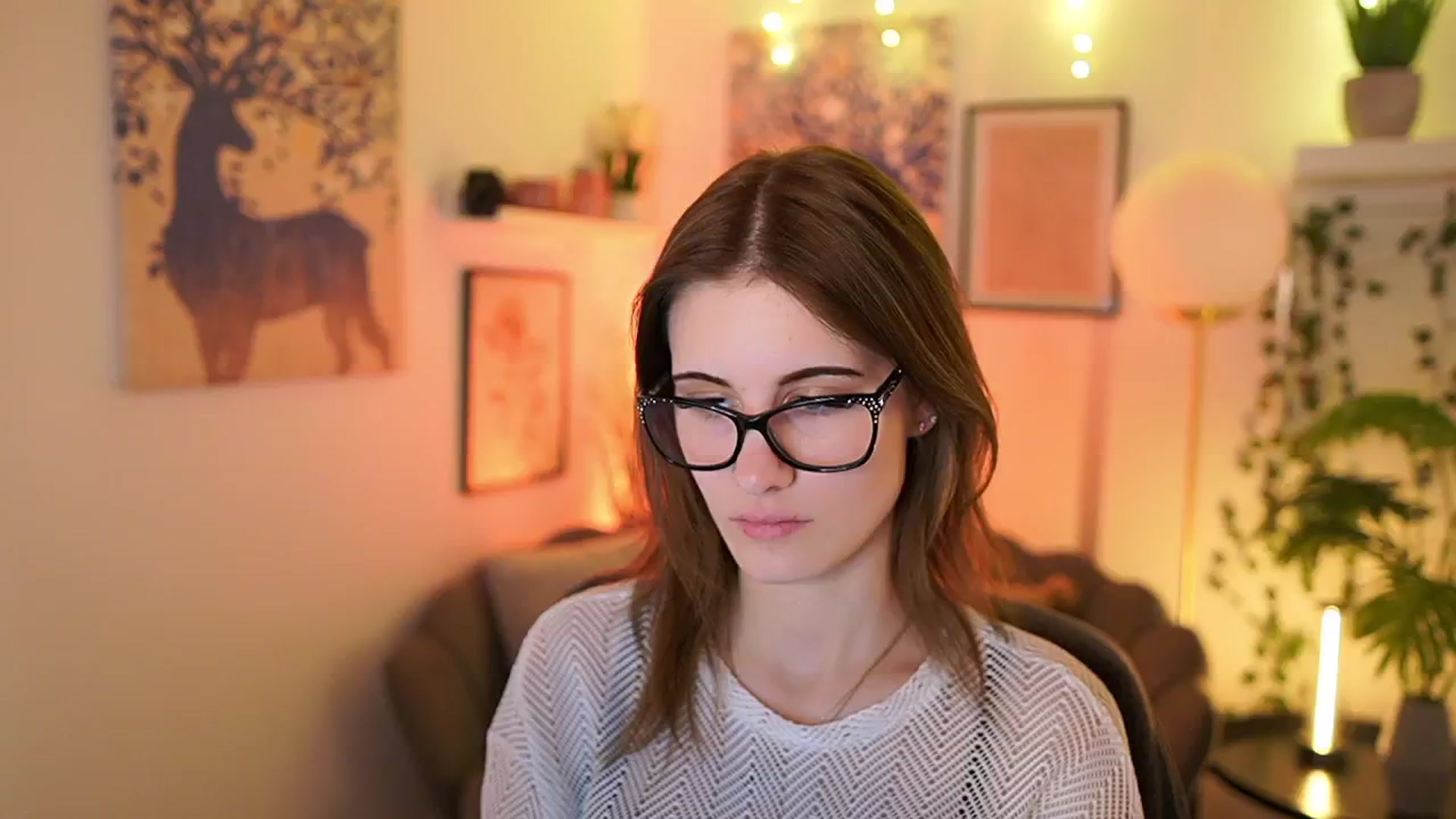 Gallery image thumbnail from Ellie_Shae's myfreecams stream on, 02/20/2025, 17:37 image 9 of 20