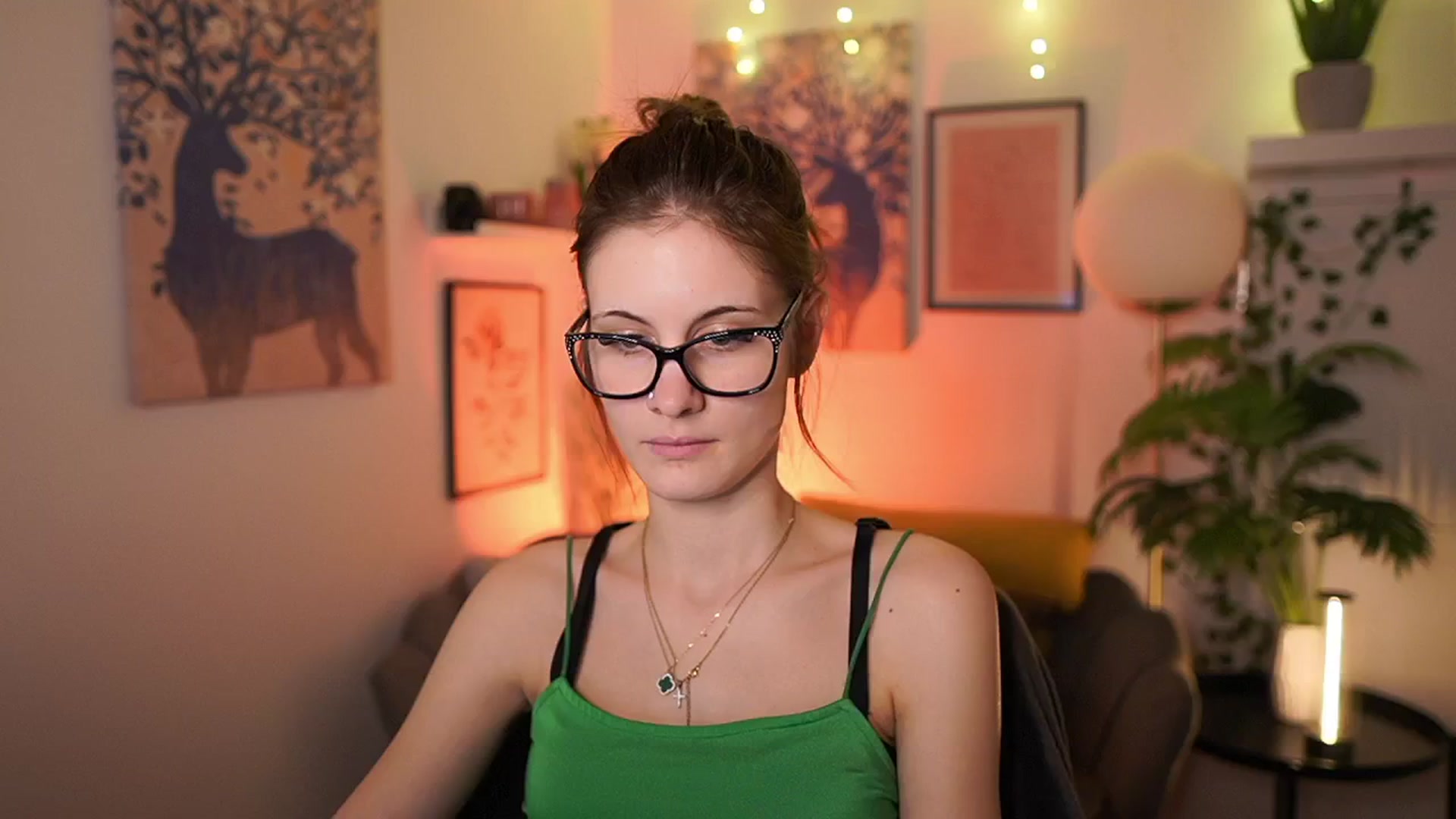 Gallery image thumbnail from Ellie_Shae's myfreecams stream on, 02/25/2025, 16:13 image 11 of 20