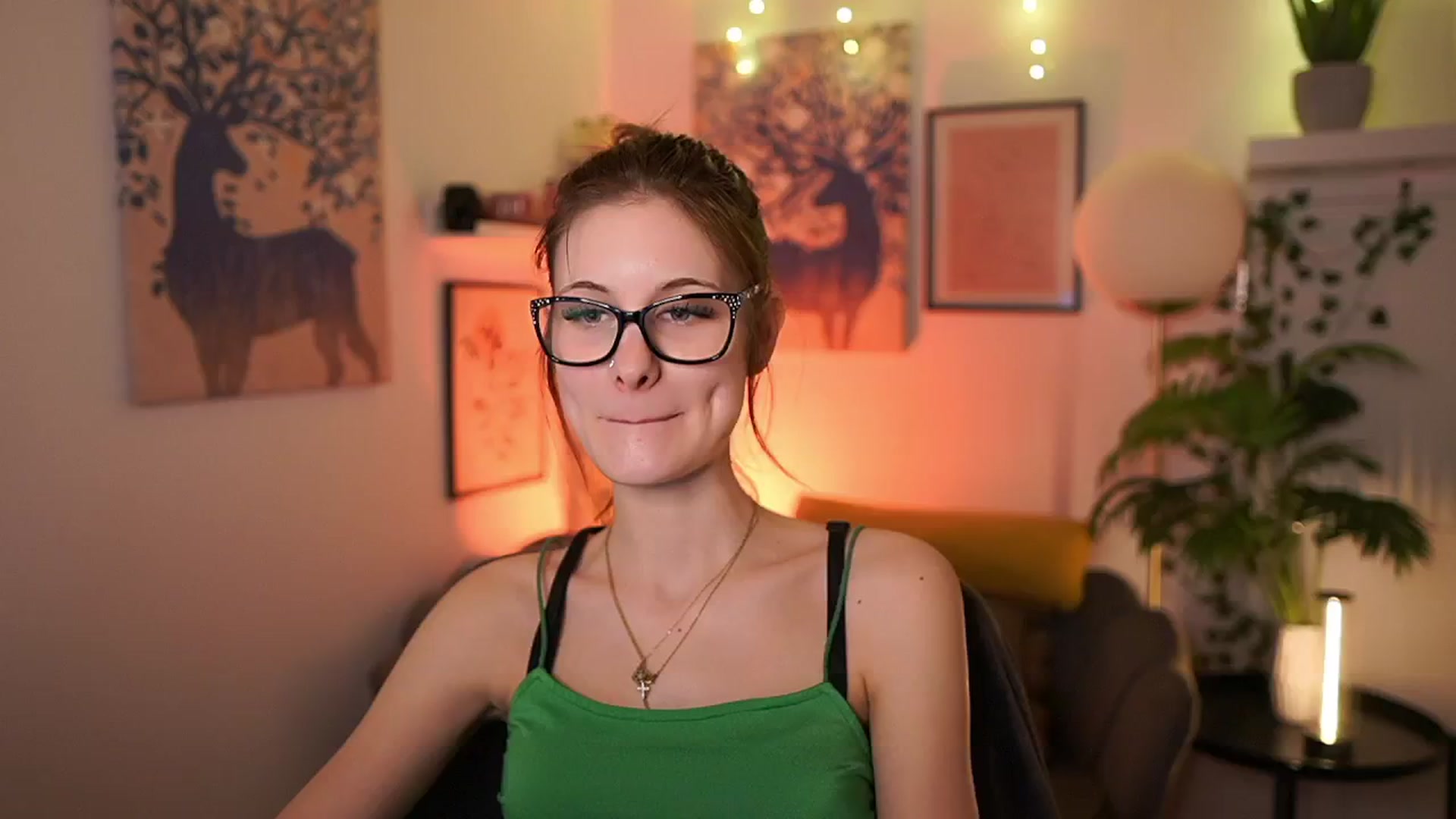 Gallery image thumbnail from Ellie_Shae's myfreecams stream on, 02/25/2025, 16:13 image 5 of 20