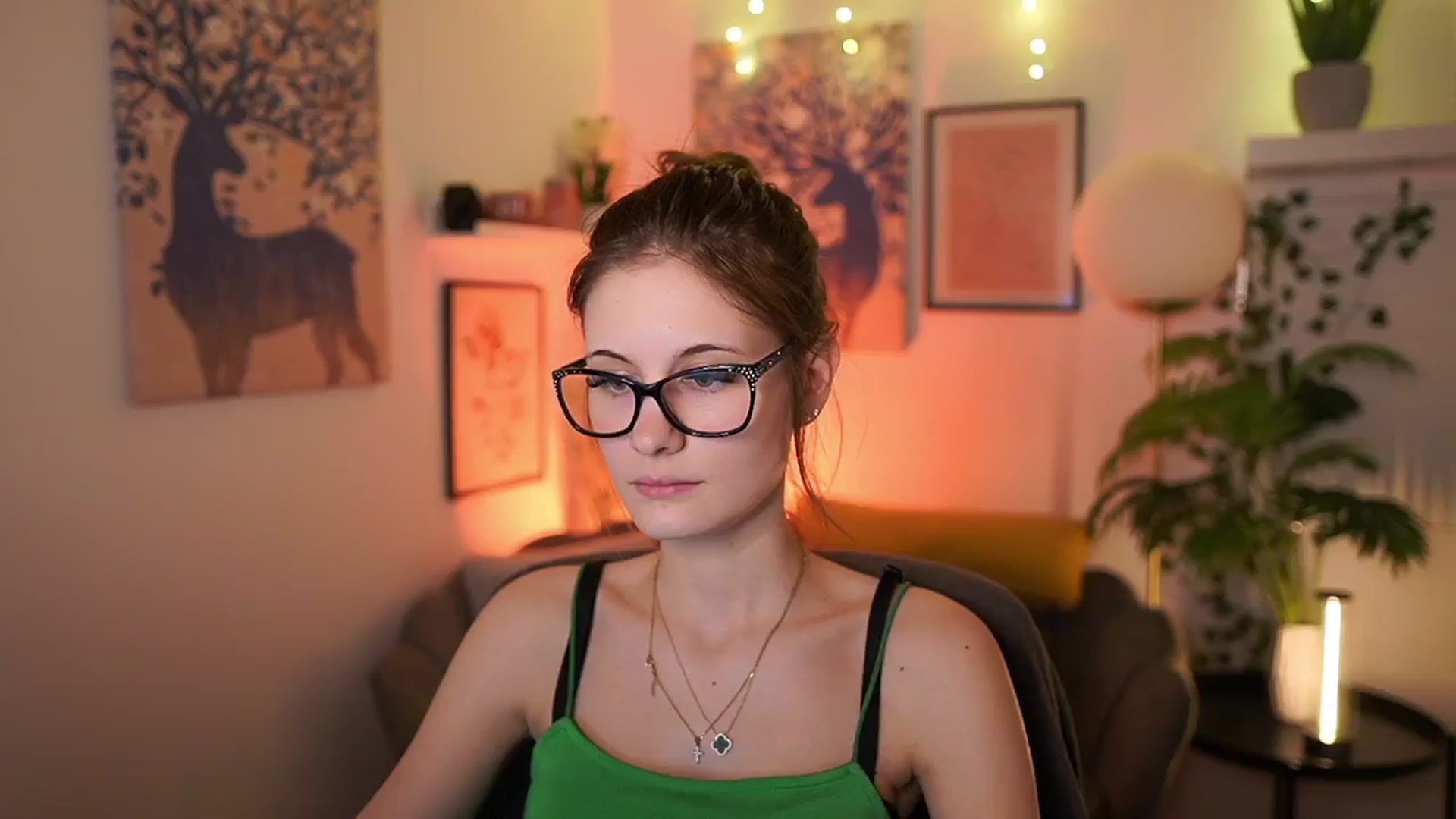 Gallery image thumbnail from Ellie_Shae's myfreecams stream on, 02/25/2025, 16:49 image 6 of 20