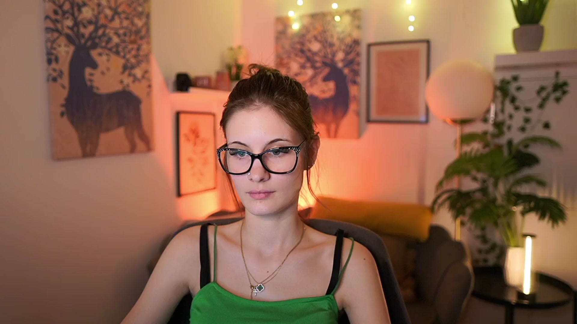 Gallery image thumbnail from Ellie_Shae's myfreecams stream on, 02/25/2025, 17:28 image 10 of 20