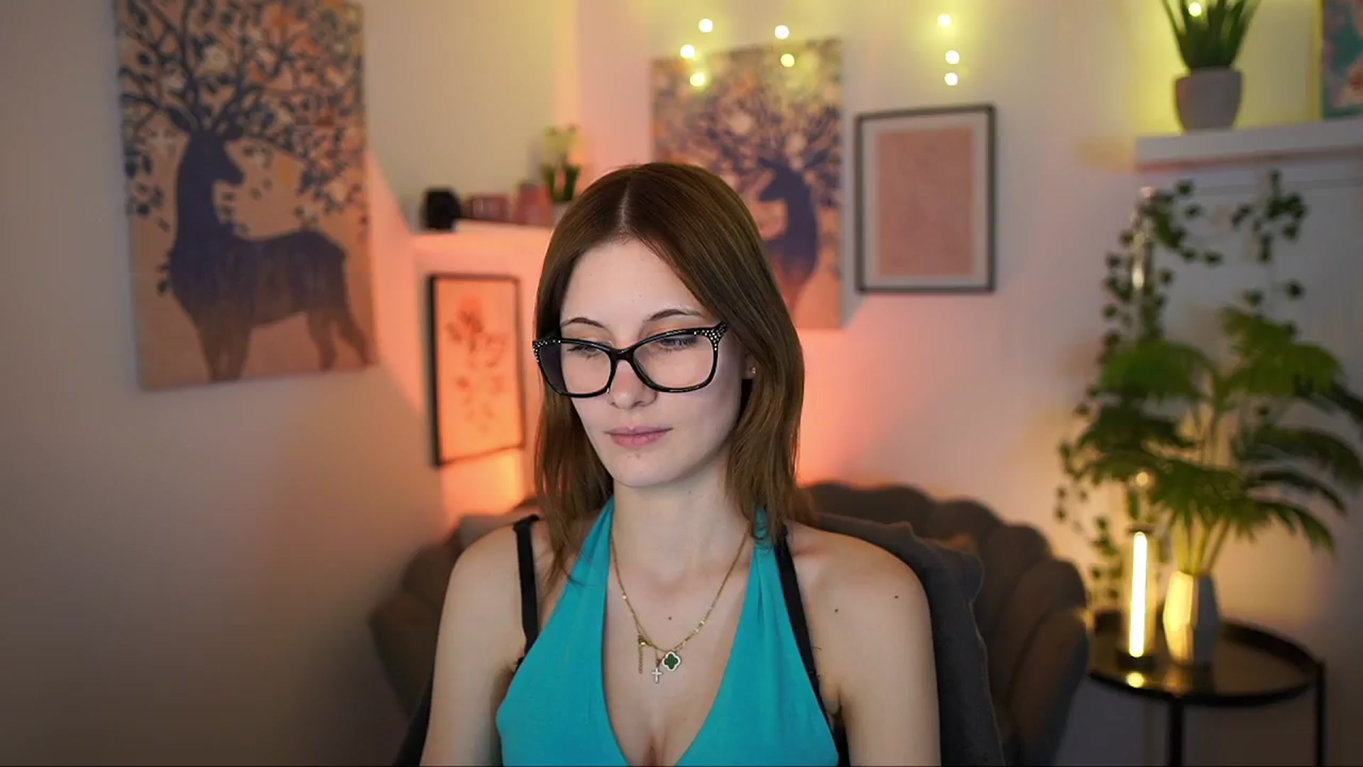 Gallery image thumbnail from Ellie_Shae's myfreecams stream on, 02/26/2025, 14:37 image 16 of 20